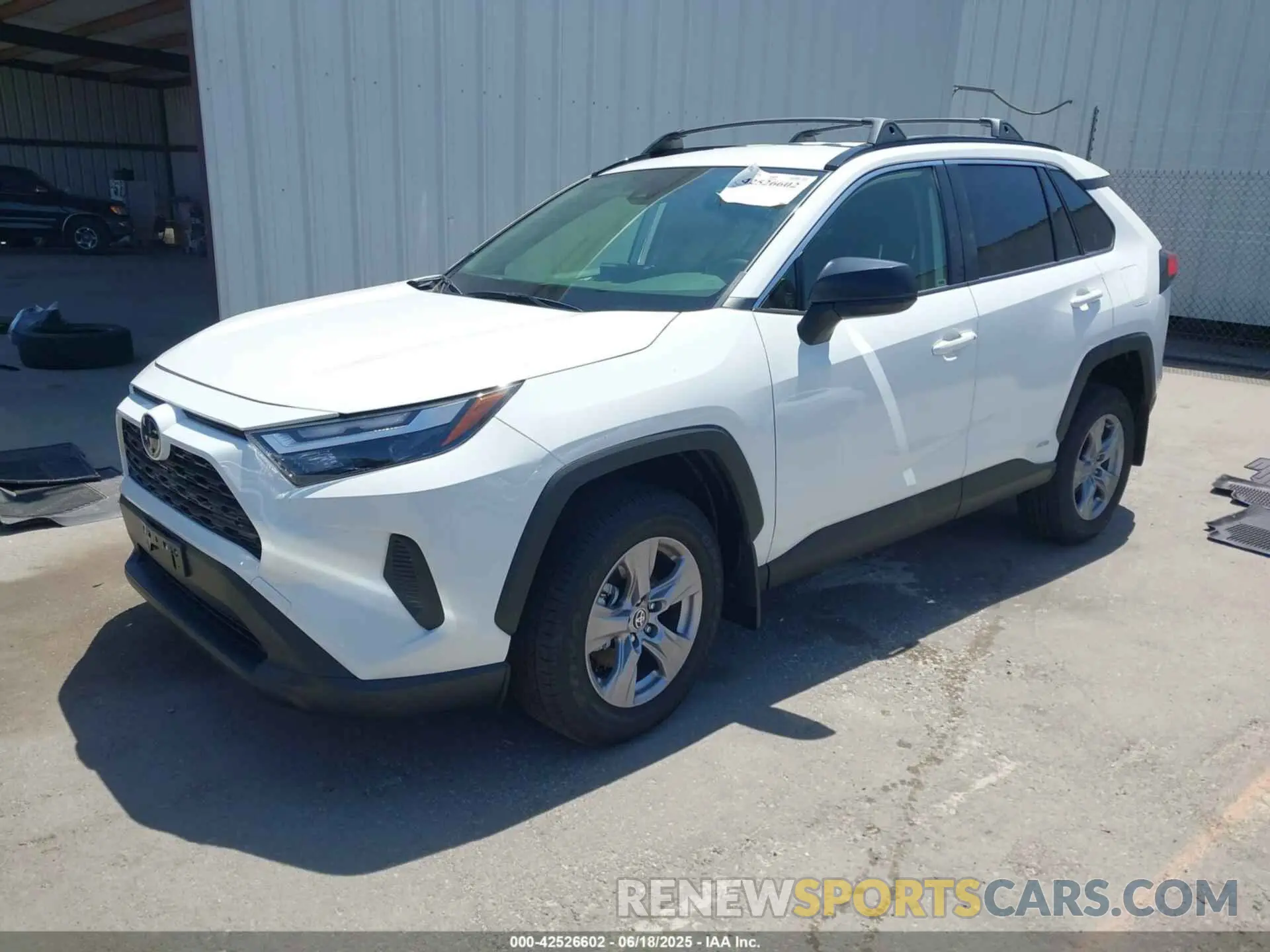 2 Фотография поврежденного автомобиля JTMLWRFV3SD302333 TOYOTA RAV4 HYBRID 2025