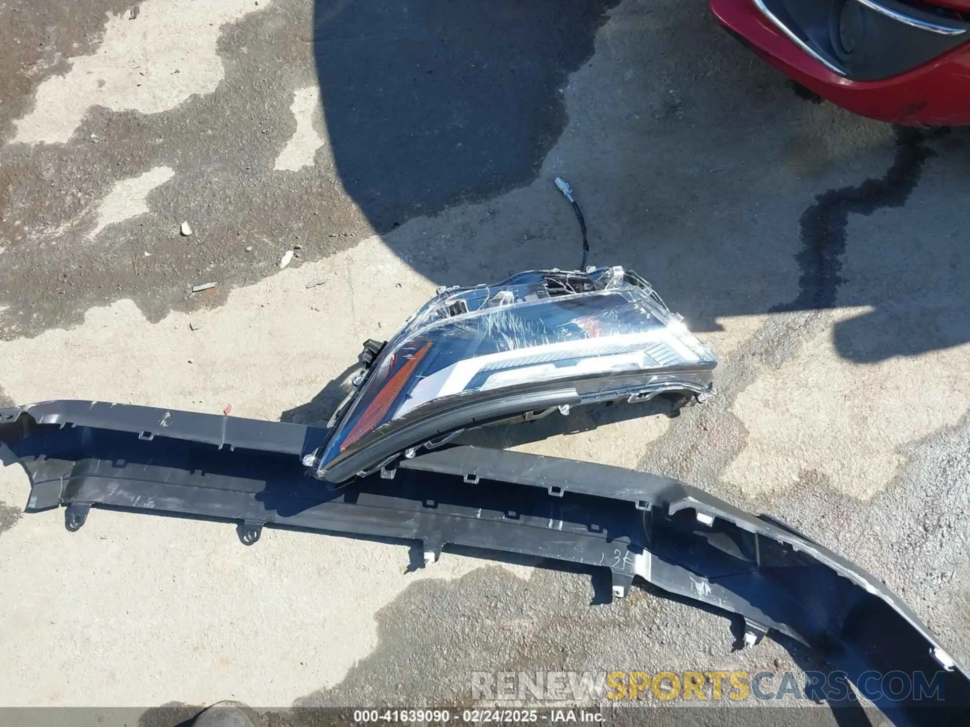 12 Photograph of a damaged car JTMRWRFV6SJ064683 TOYOTA RAV4 HYBRID 2025