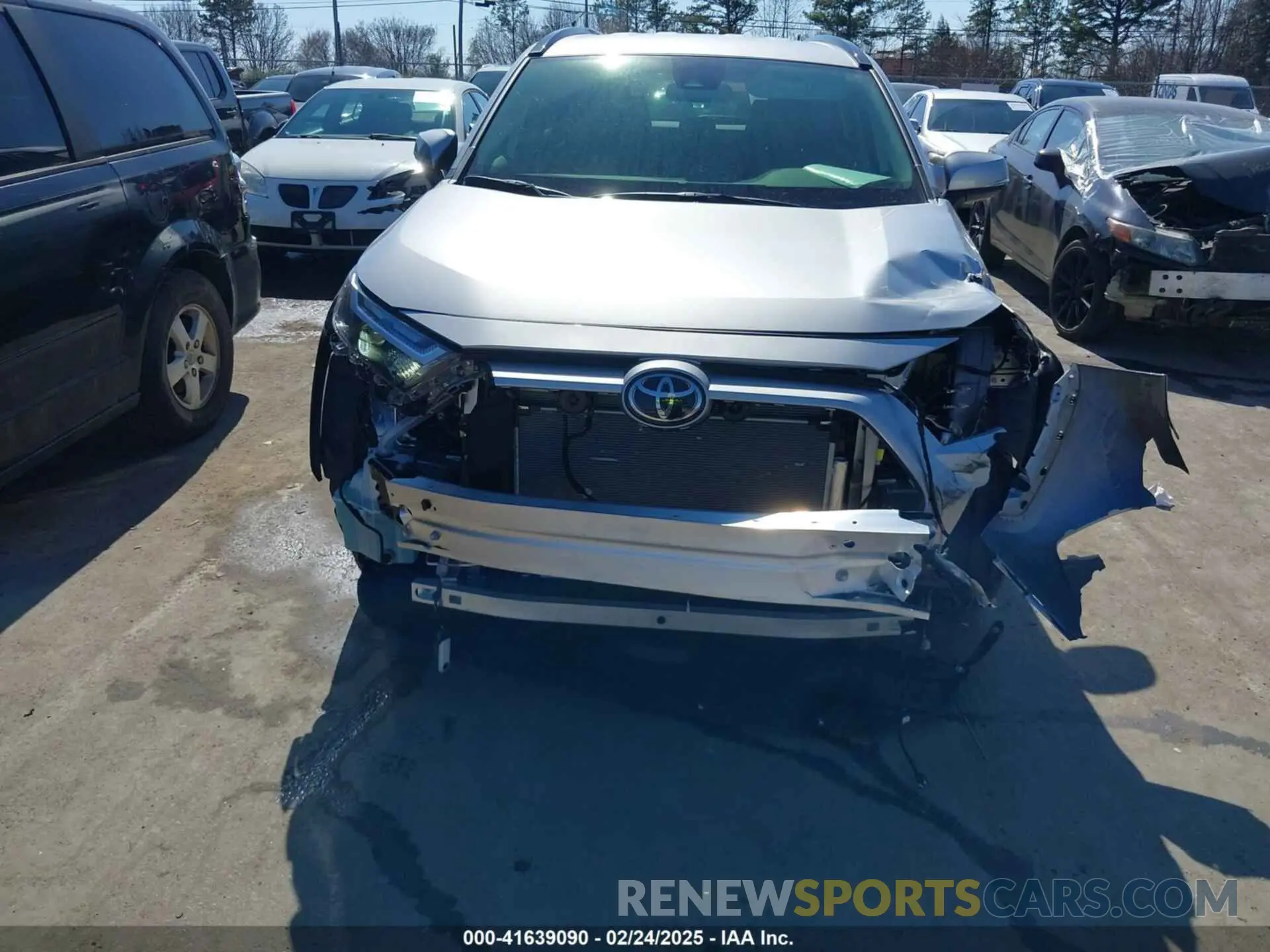6 Photograph of a damaged car JTMRWRFV6SJ064683 TOYOTA RAV4 HYBRID 2025
