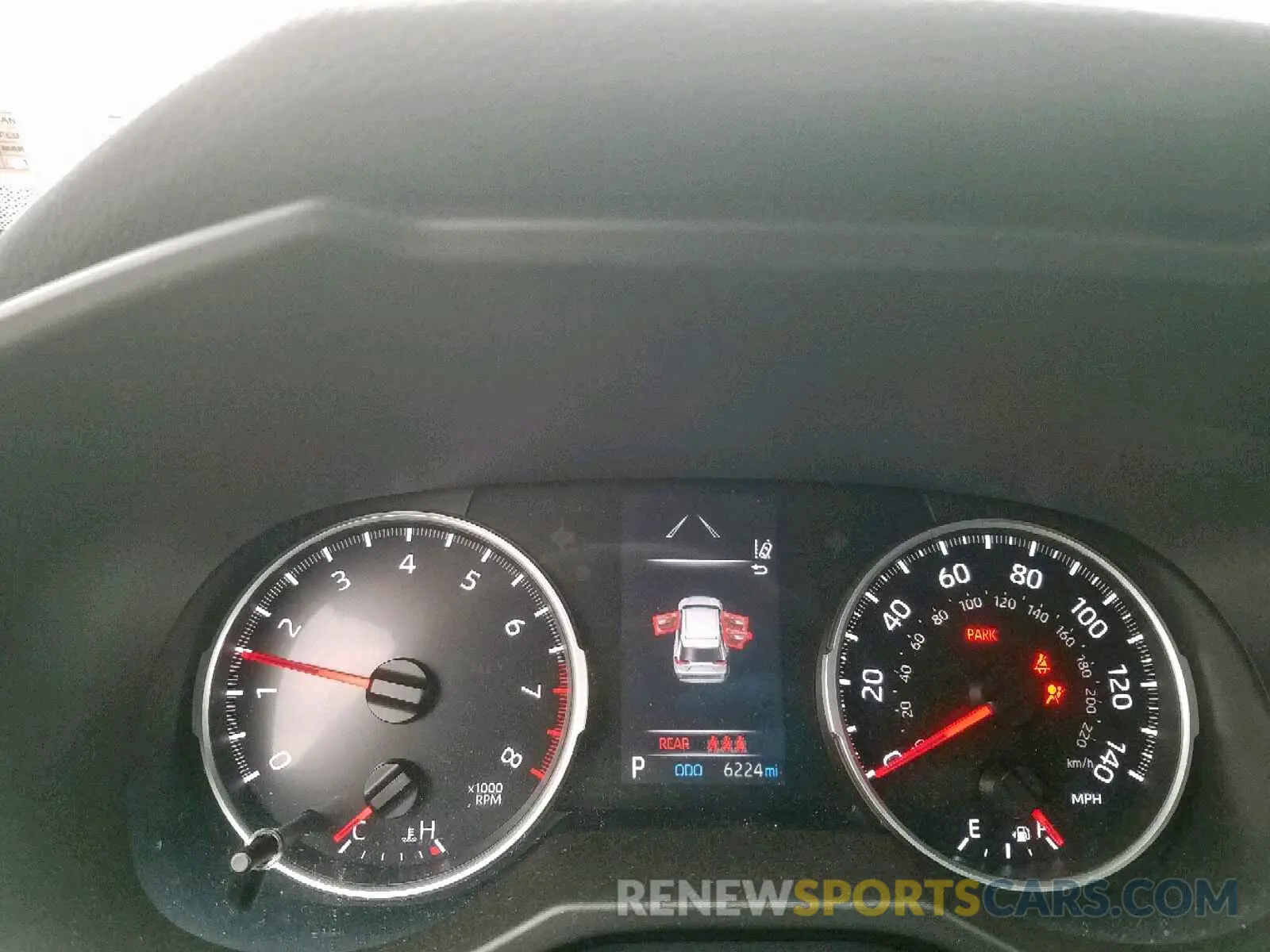 8 Photograph of a damaged car 2T3F1RFV0KW037238 TOYOTA RAV4 LE 2019