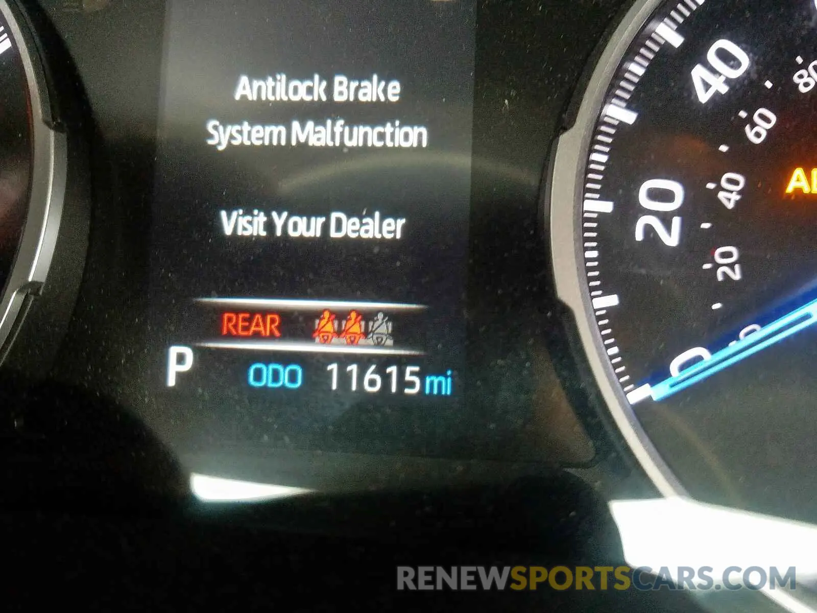 8 Фотография поврежденного автомобиля 2T3LWRFV2KW007601 TOYOTA RAV4 LE 2019