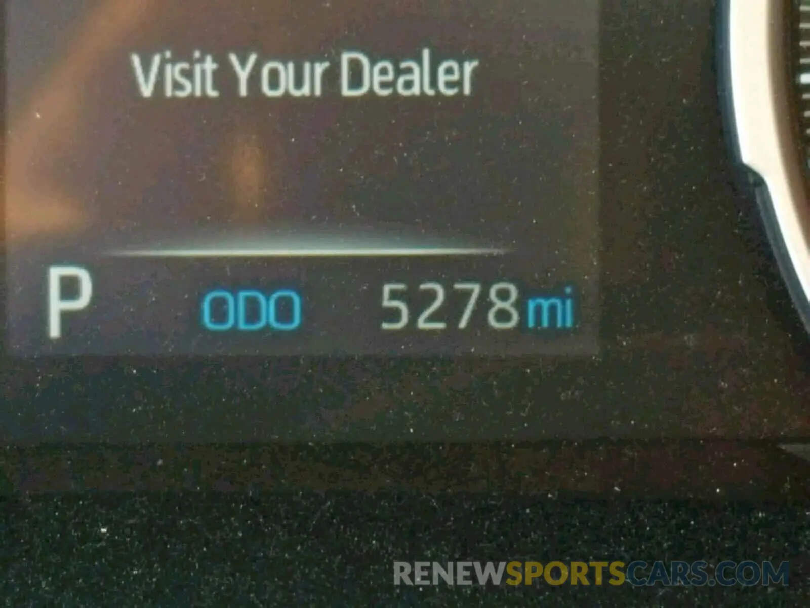 8 Фотография поврежденного автомобиля JTMH1RFV1KD503507 TOYOTA RAV4 LE 2019