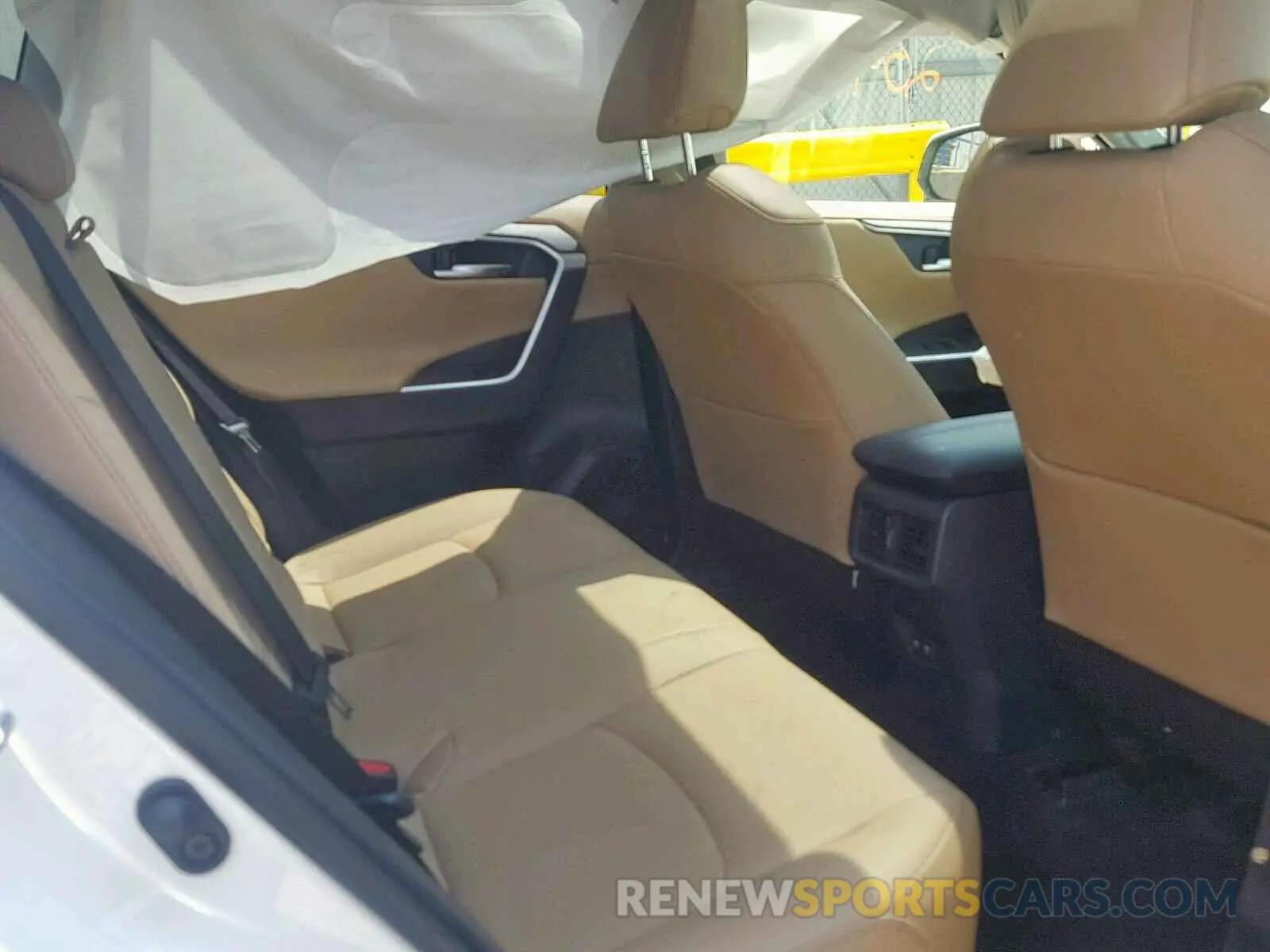 6 Photograph of a damaged car JTMN1RFV0KJ001429 TOYOTA RAV4 LIMIT 2019