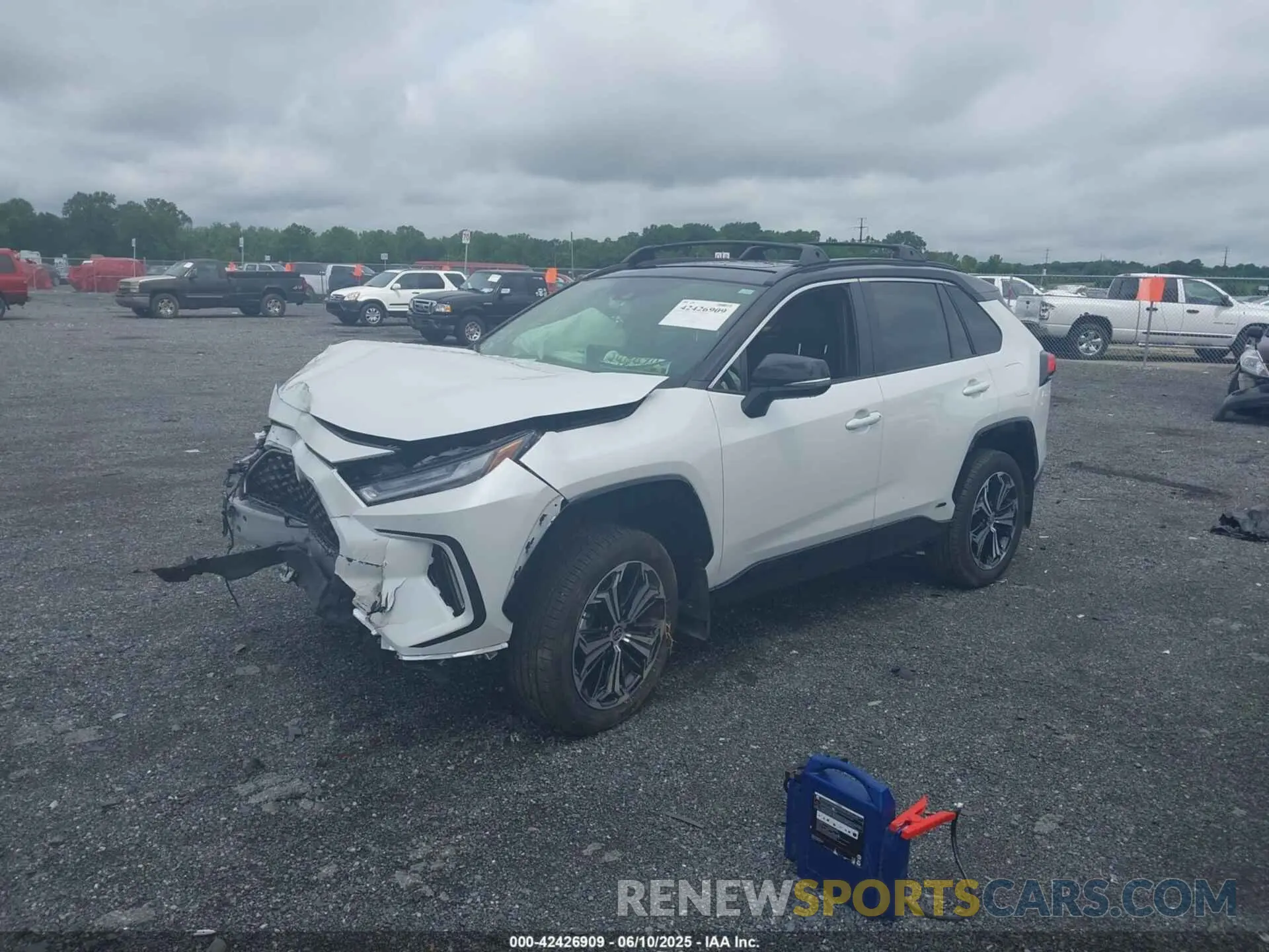 2 Photograph of a damaged car JTMEB3FV4SD237610 TOYOTA RAV4 PLUG-IN HYBRID 2025