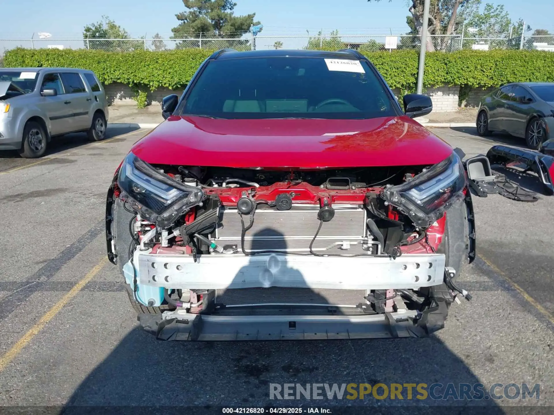 13 Фотография поврежденного автомобиля JTMEB3FVXSD244190 TOYOTA RAV4 PLUG-IN HYBRID 2025