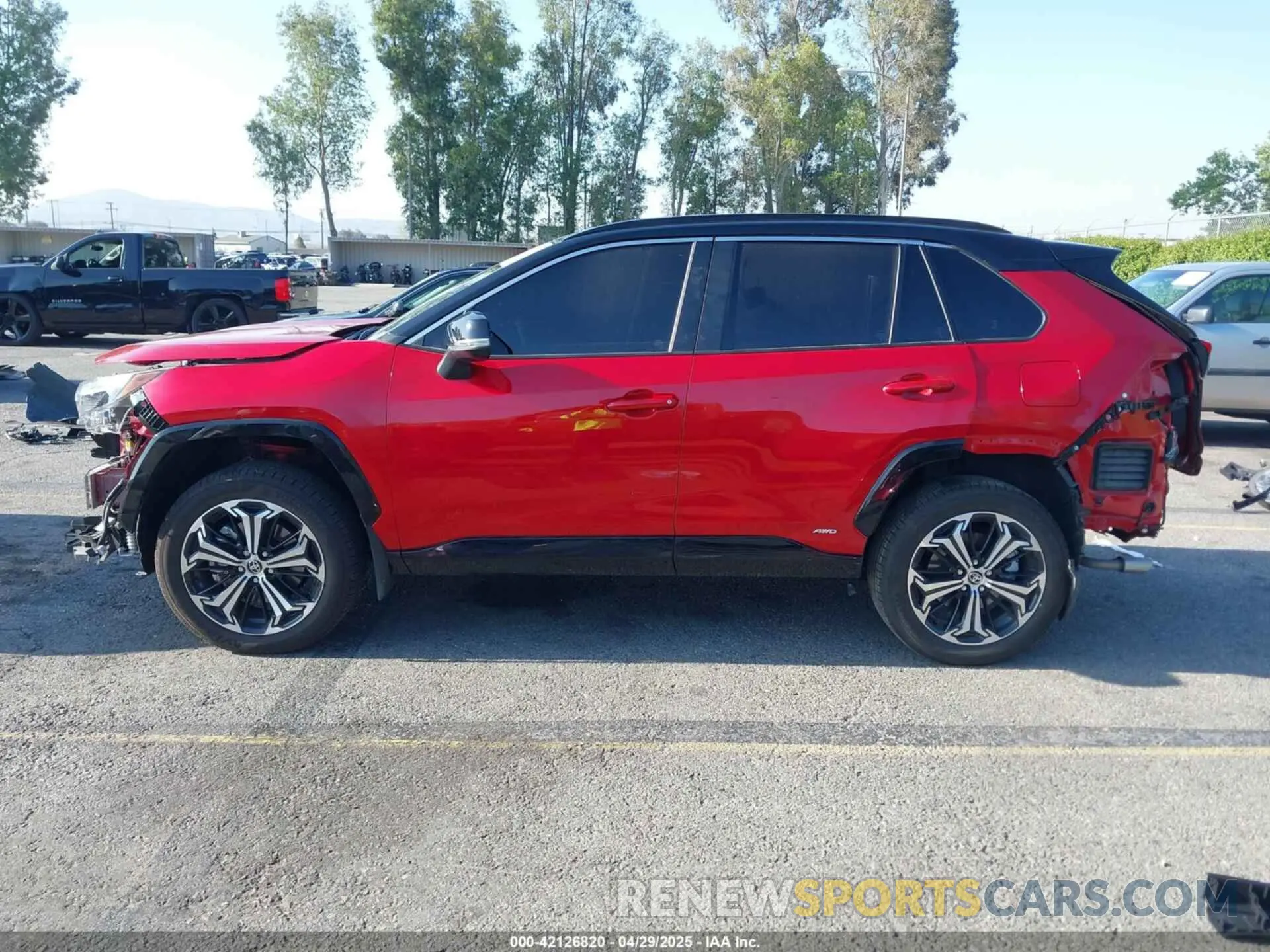 15 Фотография поврежденного автомобиля JTMEB3FVXSD244190 TOYOTA RAV4 PLUG-IN HYBRID 2025