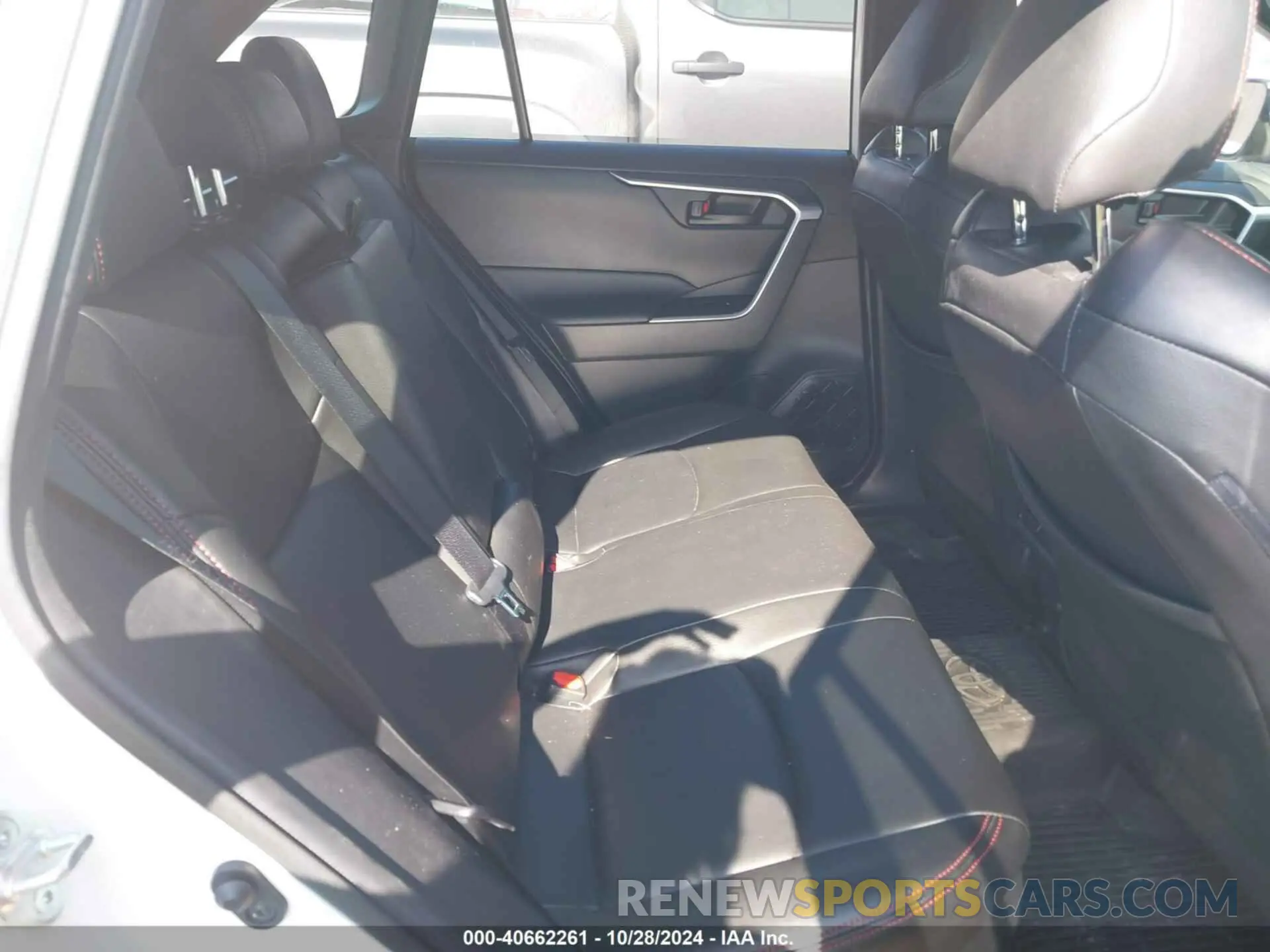 8 Photograph of a damaged car JTMAB3FV6MD038964 TOYOTA RAV4 PRIME 2021