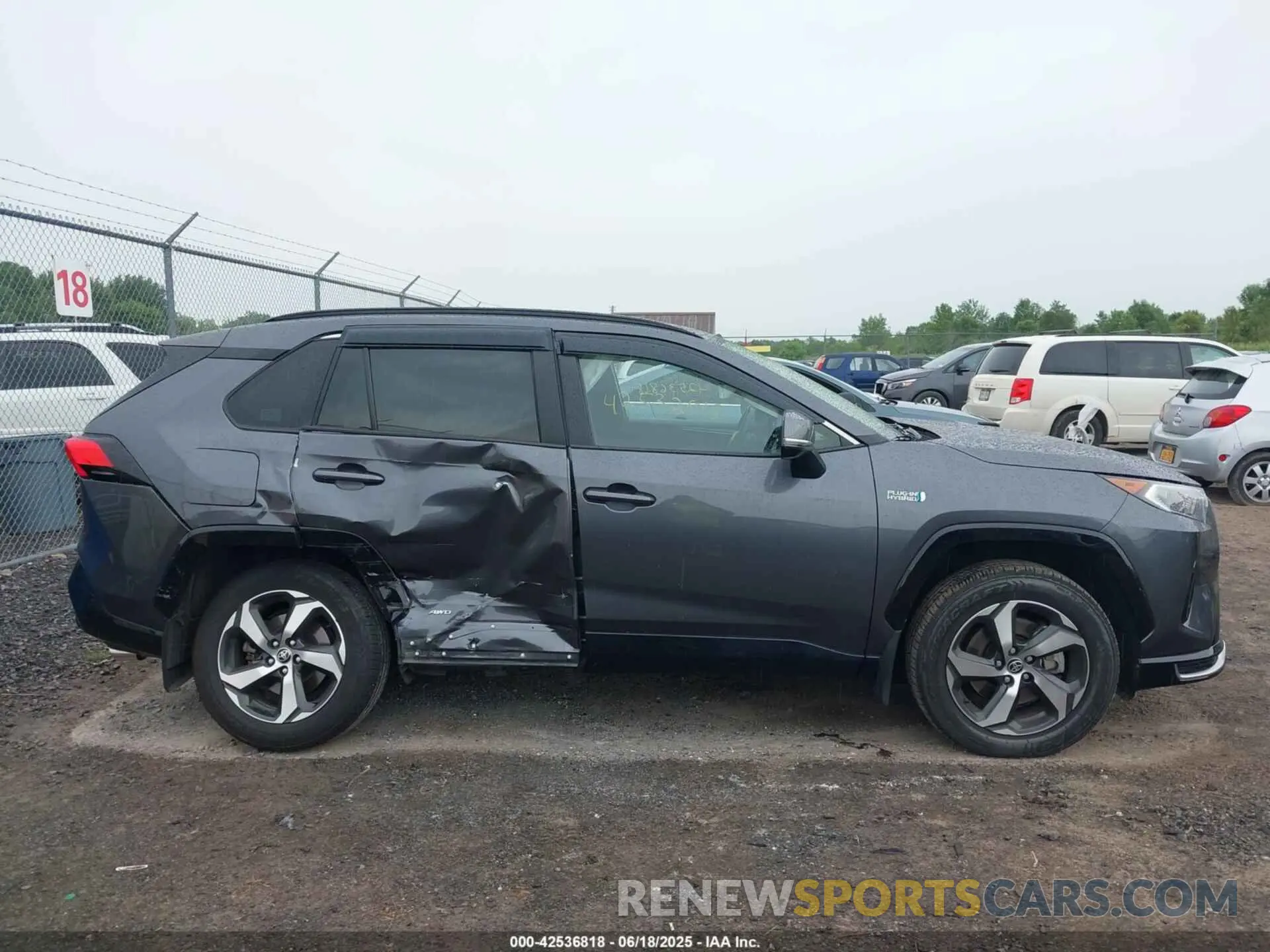 13 Фотография поврежденного автомобиля JTMAB3FV7MD063954 TOYOTA RAV4 PRIME 2021