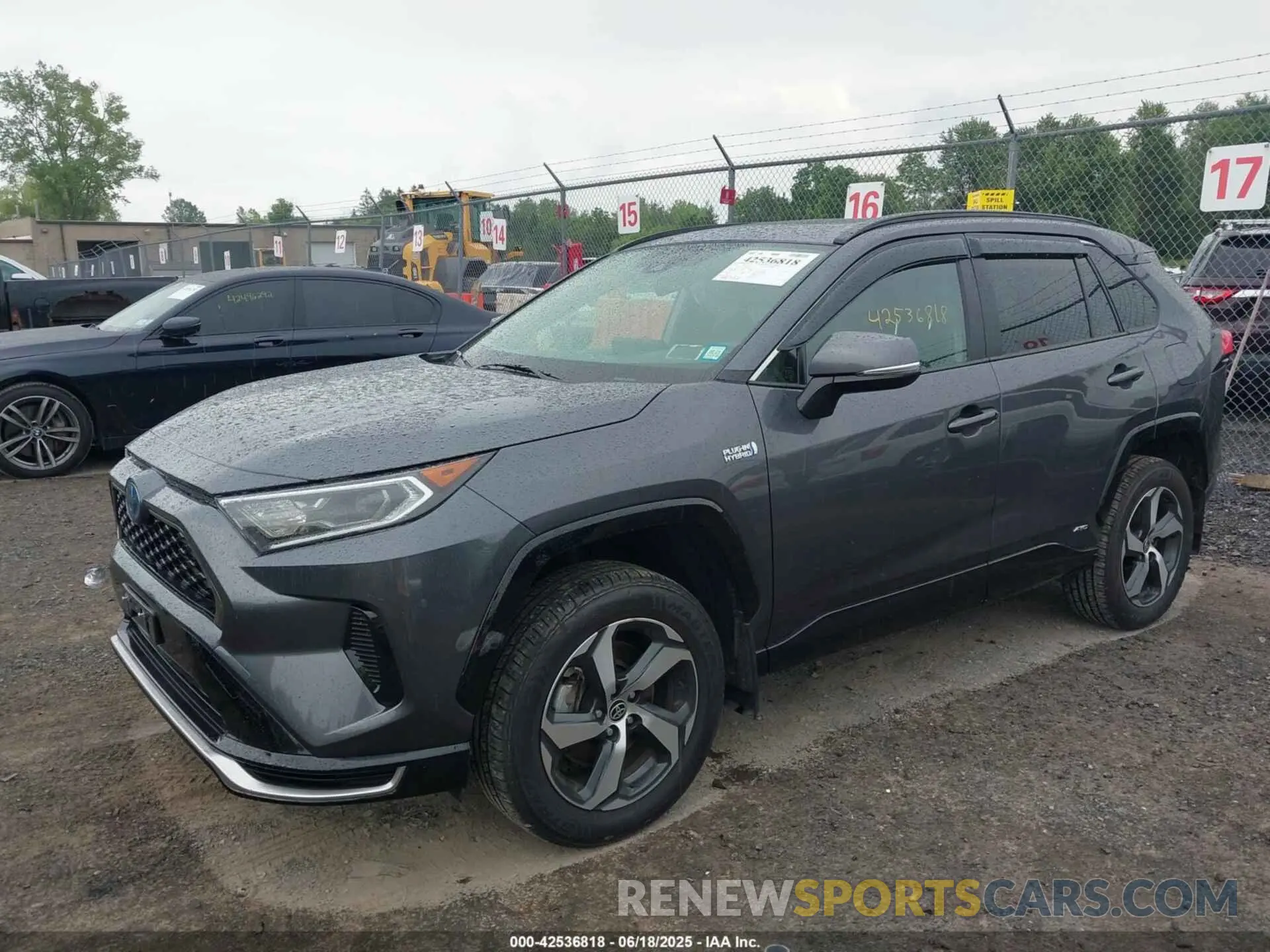 2 Фотография поврежденного автомобиля JTMAB3FV7MD063954 TOYOTA RAV4 PRIME 2021