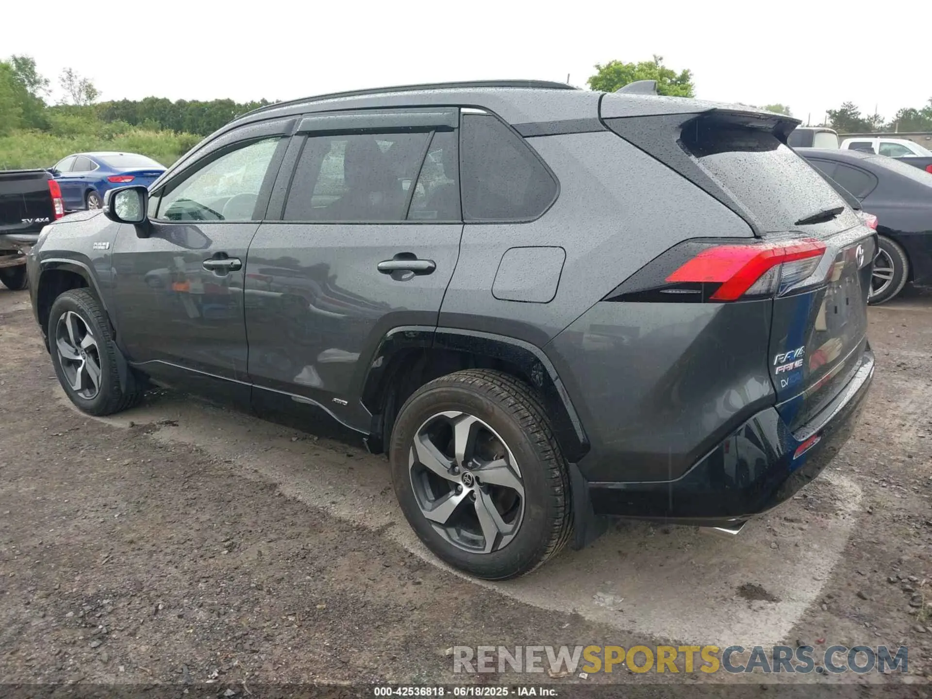3 Фотография поврежденного автомобиля JTMAB3FV7MD063954 TOYOTA RAV4 PRIME 2021