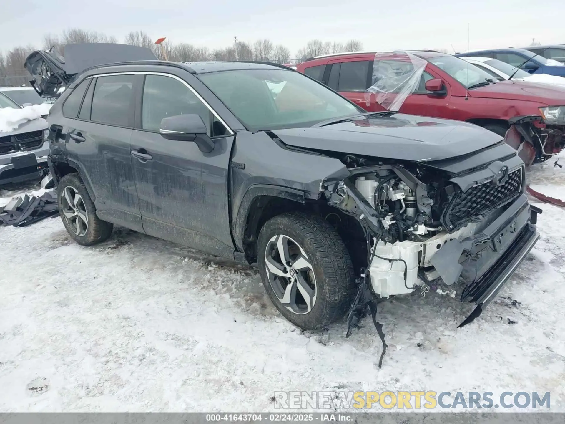 1 Фотография поврежденного автомобиля JTMAB3FV9MD025738 TOYOTA RAV4 PRIME 2021