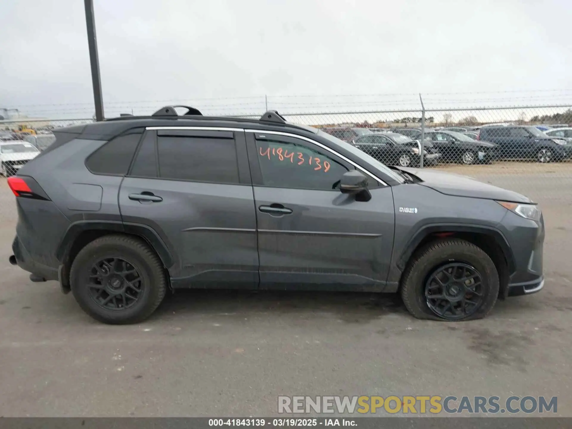 13 Фотография поврежденного автомобиля JTMFB3FV2MD013307 TOYOTA RAV4 PRIME 2021