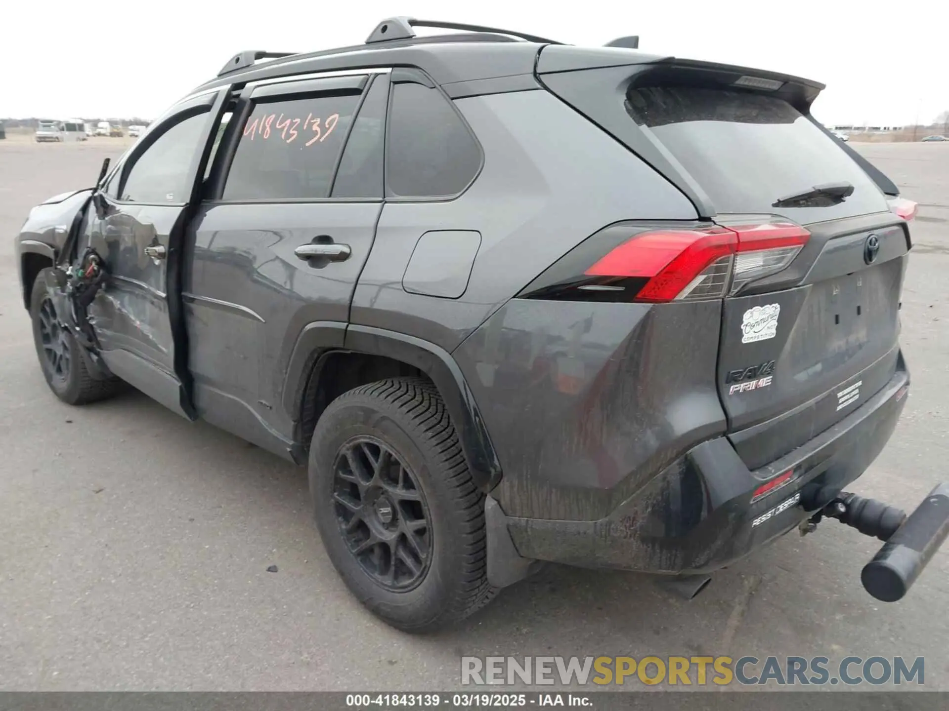 3 Фотография поврежденного автомобиля JTMFB3FV2MD013307 TOYOTA RAV4 PRIME 2021