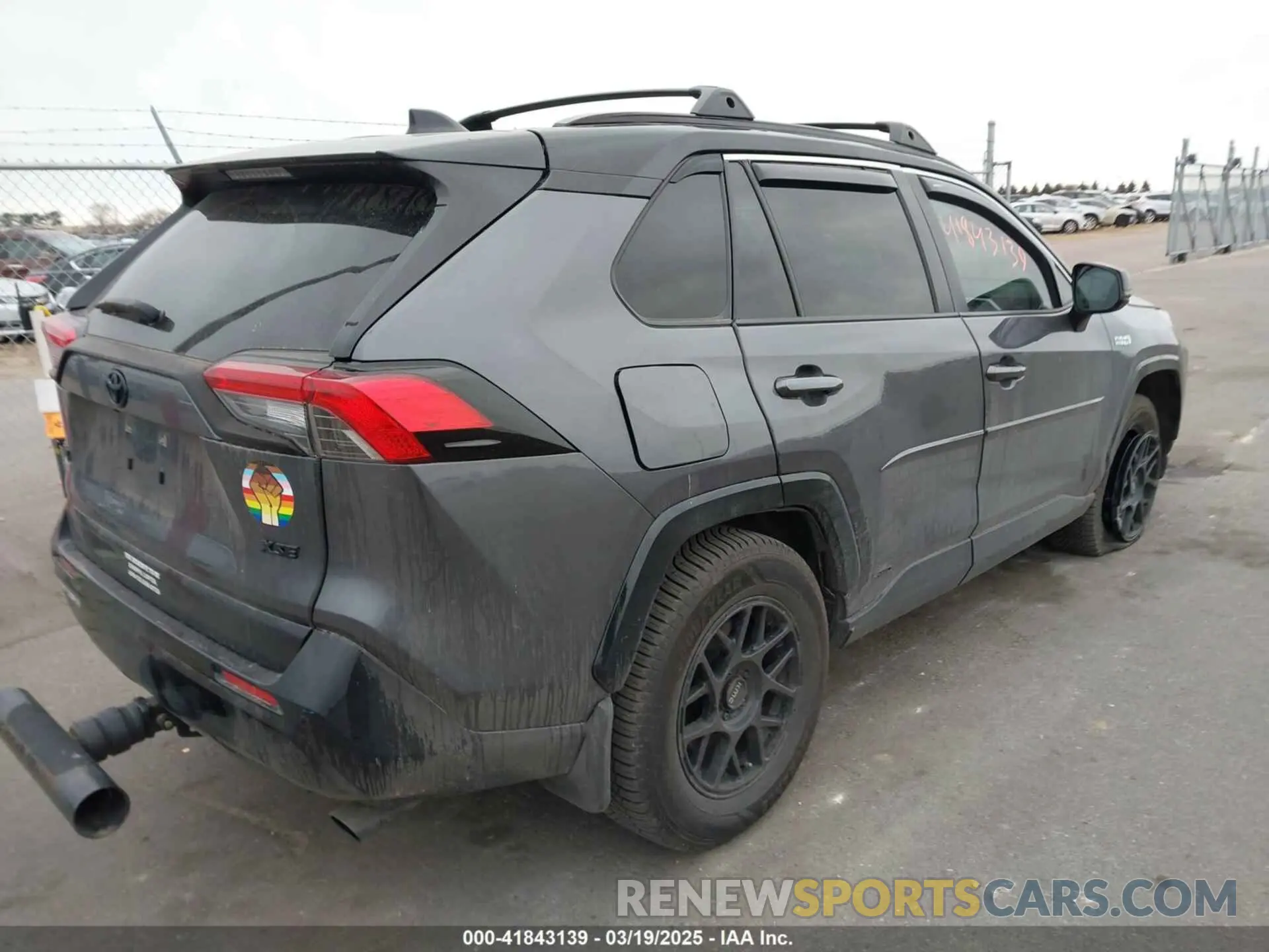 4 Фотография поврежденного автомобиля JTMFB3FV2MD013307 TOYOTA RAV4 PRIME 2021