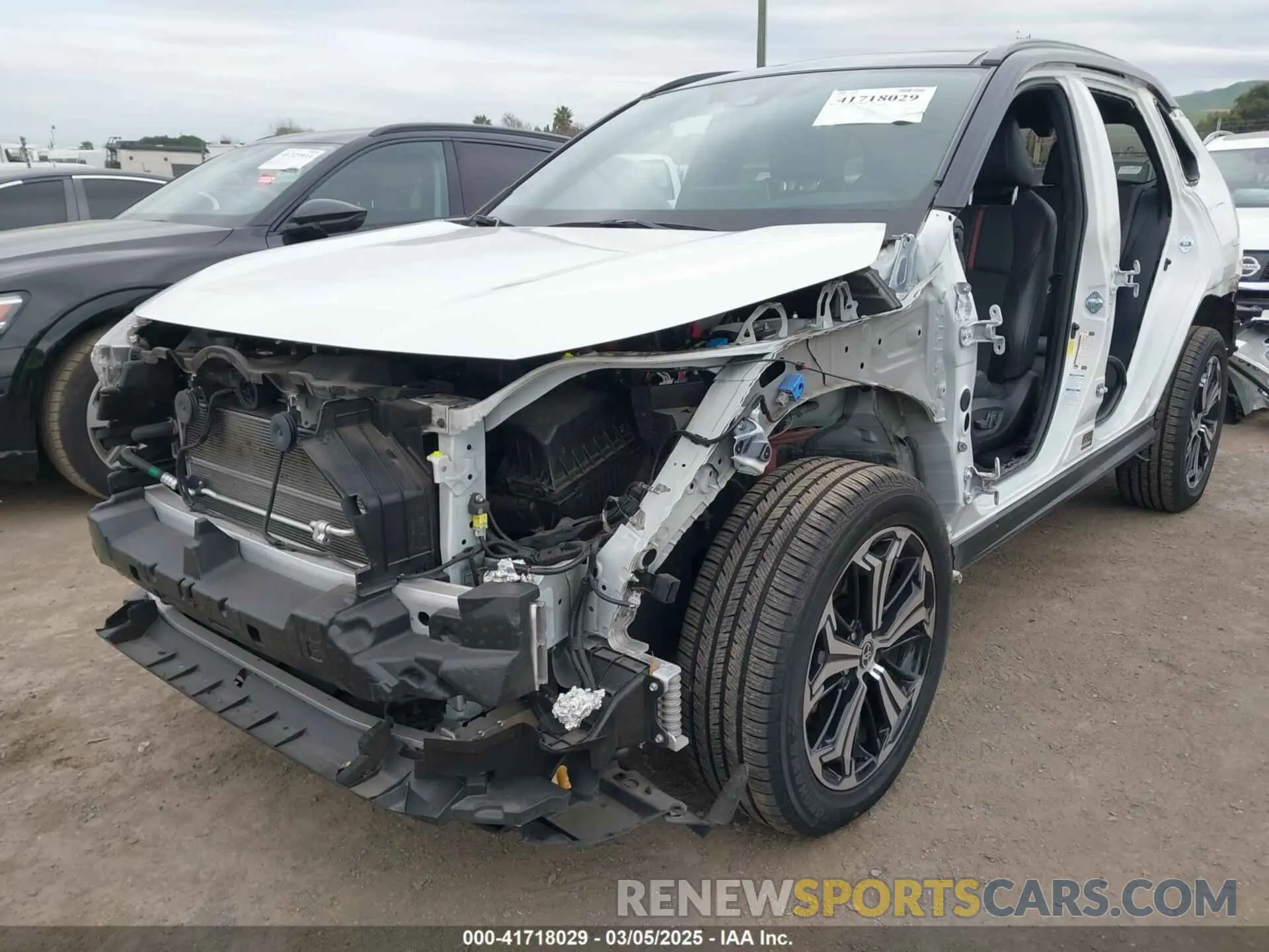 6 Photograph of a damaged car JTMFB3FV5MD074392 TOYOTA RAV4 PRIME 2021
