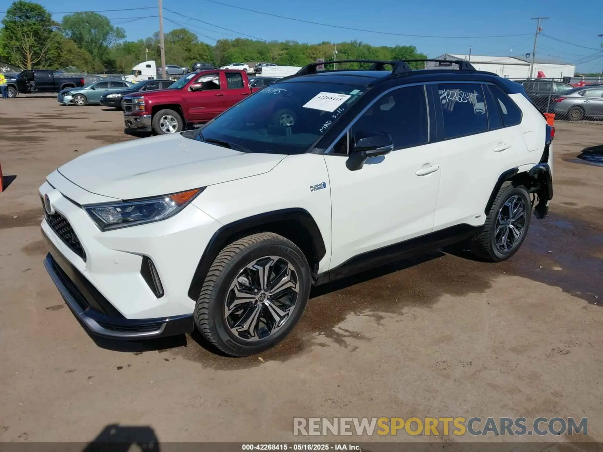 2 Фотография поврежденного автомобиля JTMFB3FV8MD062916 TOYOTA RAV4 PRIME 2021