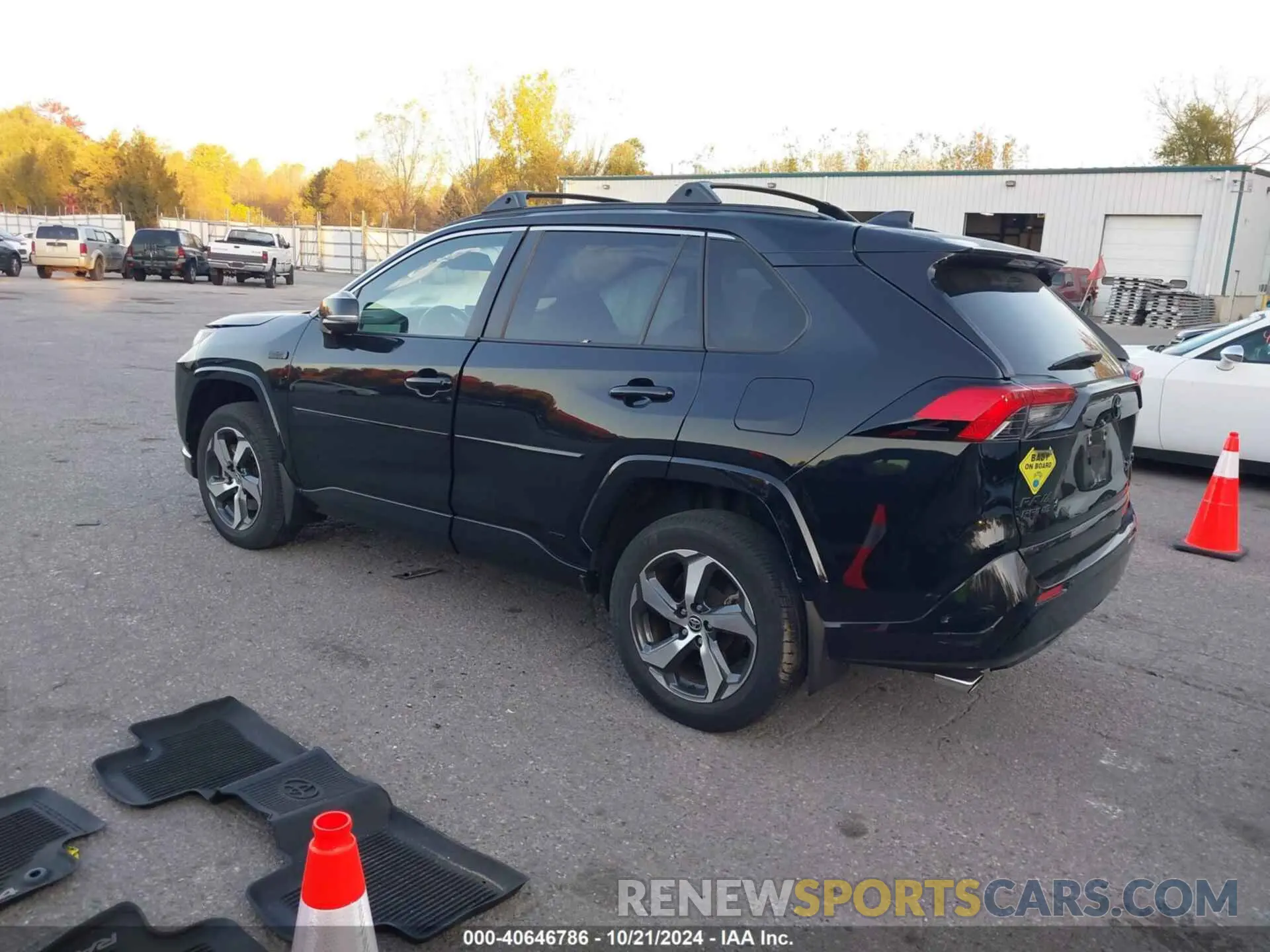3 Фотография поврежденного автомобиля JTMAB3FV3ND106512 TOYOTA RAV4 PRIME 2022