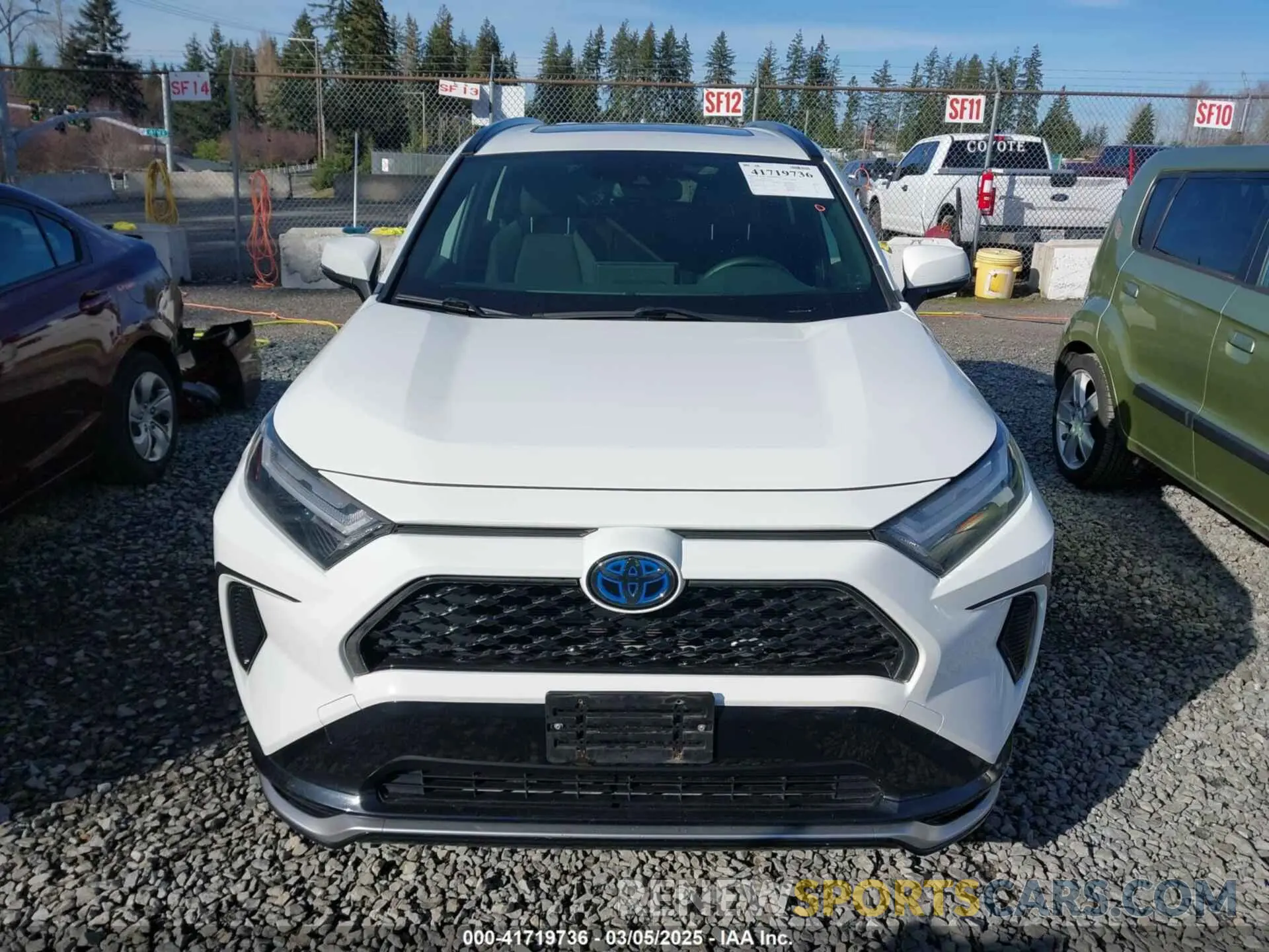 13 Photograph of a damaged car JTMAB3FV6ND105659 TOYOTA RAV4 PRIME 2022