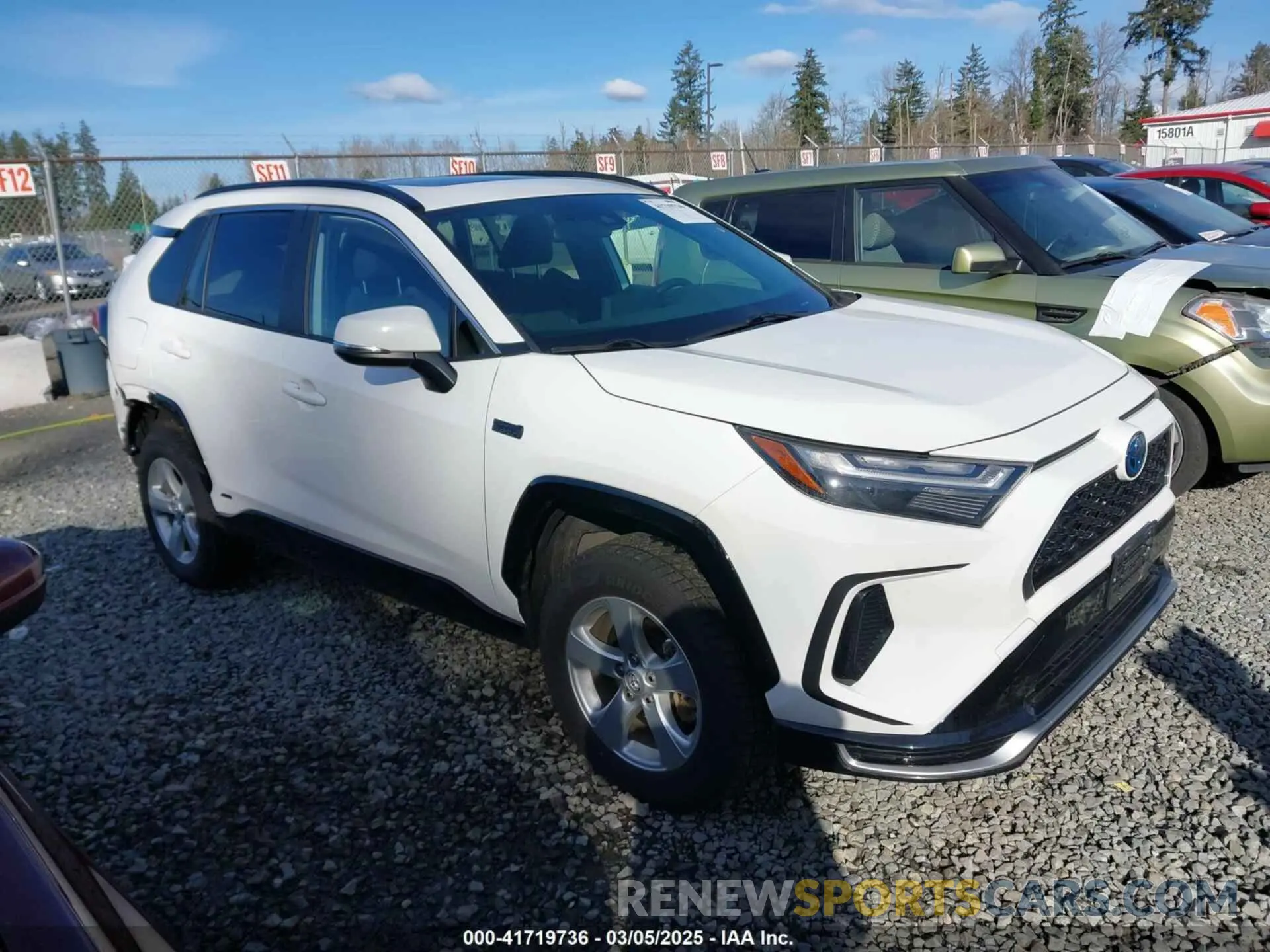 14 Photograph of a damaged car JTMAB3FV6ND105659 TOYOTA RAV4 PRIME 2022
