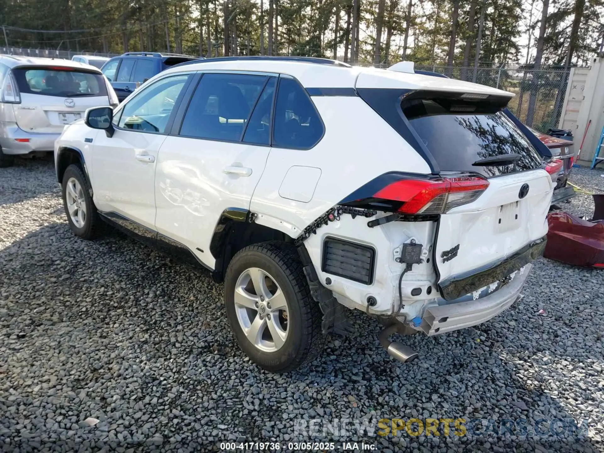 3 Photograph of a damaged car JTMAB3FV6ND105659 TOYOTA RAV4 PRIME 2022