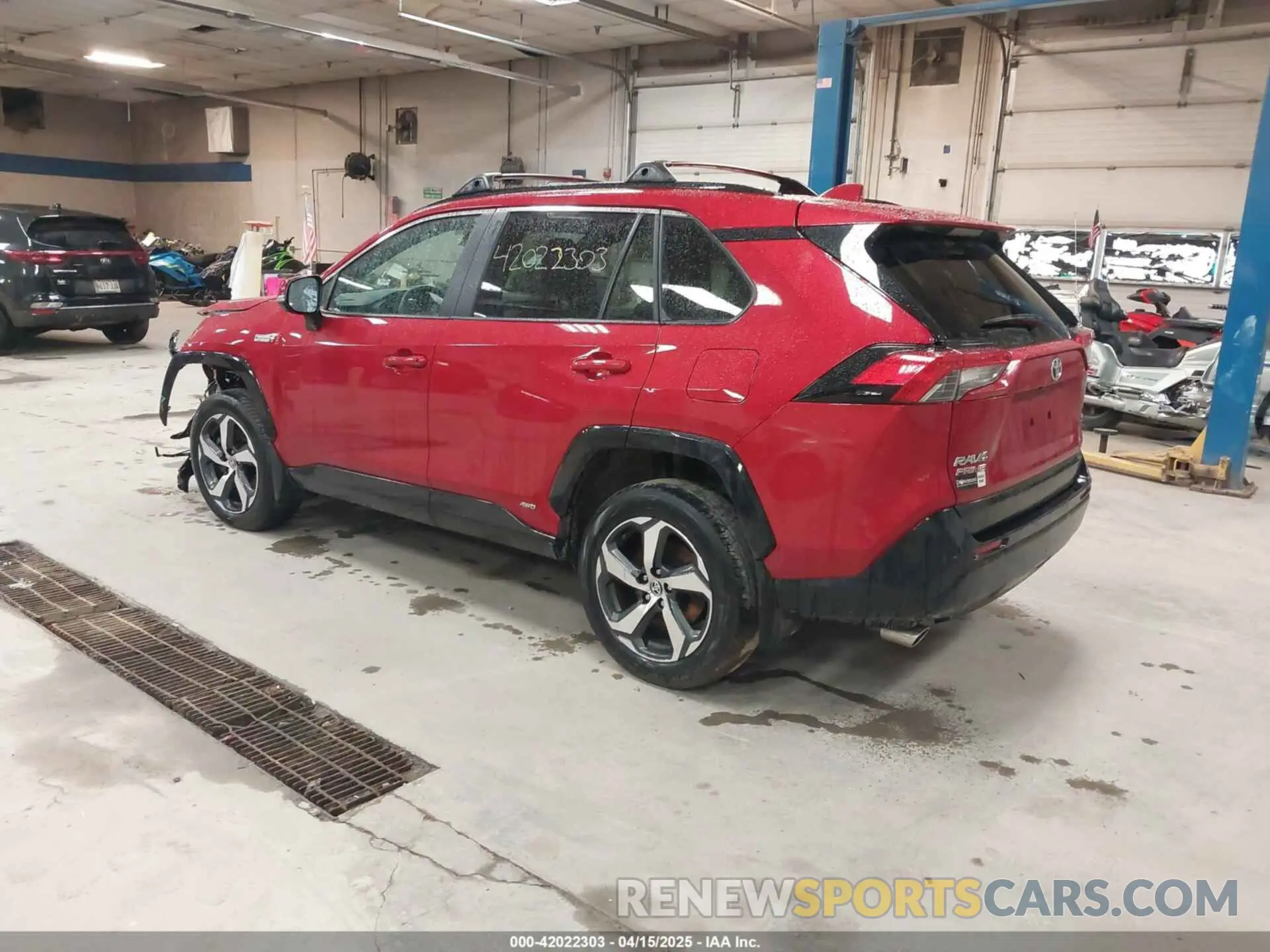 3 Фотография поврежденного автомобиля JTMCB3FV7ND087777 TOYOTA RAV4 PRIME 2022