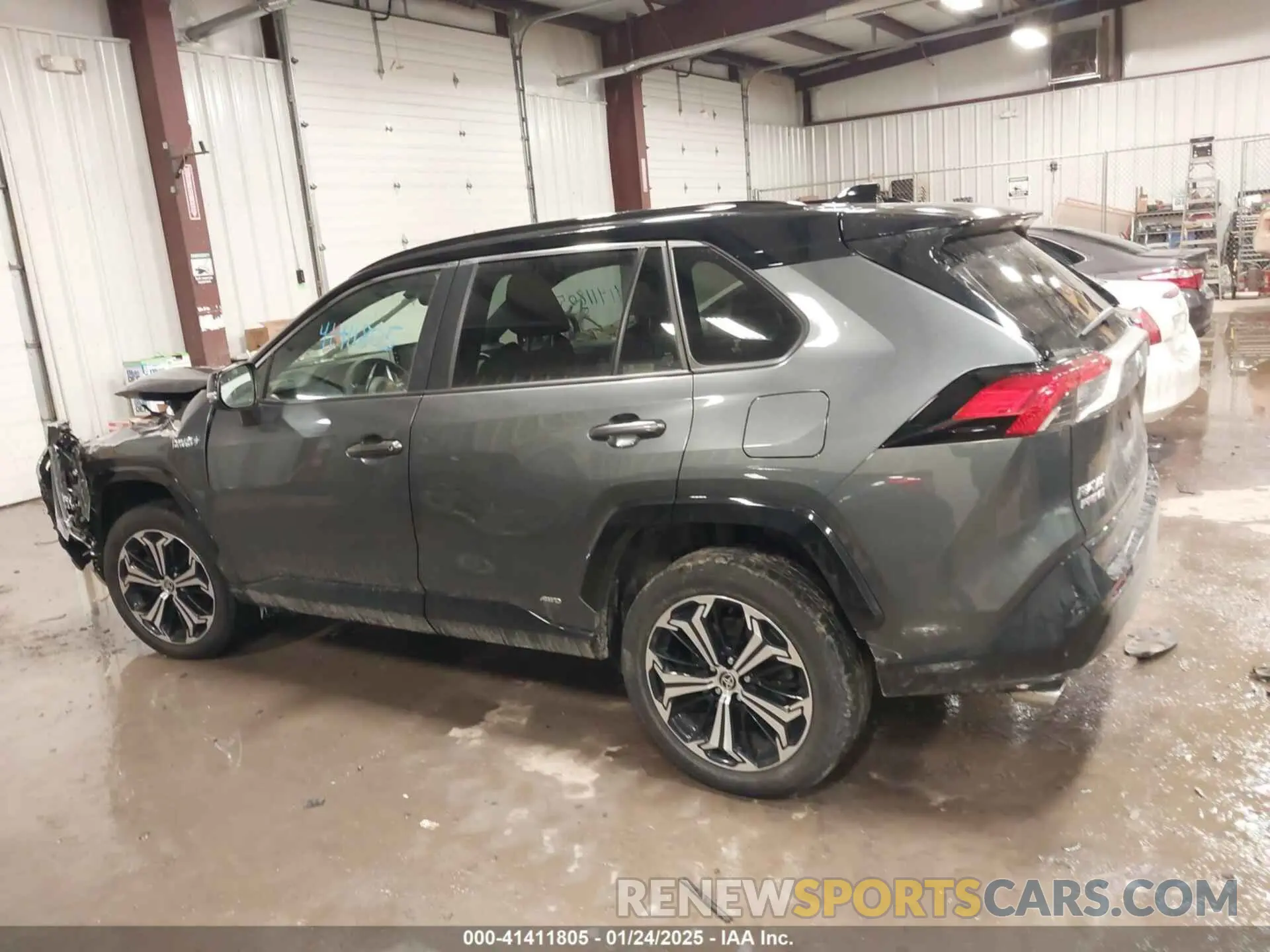 13 Фотография поврежденного автомобиля JTMEB3FV3ND109086 TOYOTA RAV4 PRIME 2022