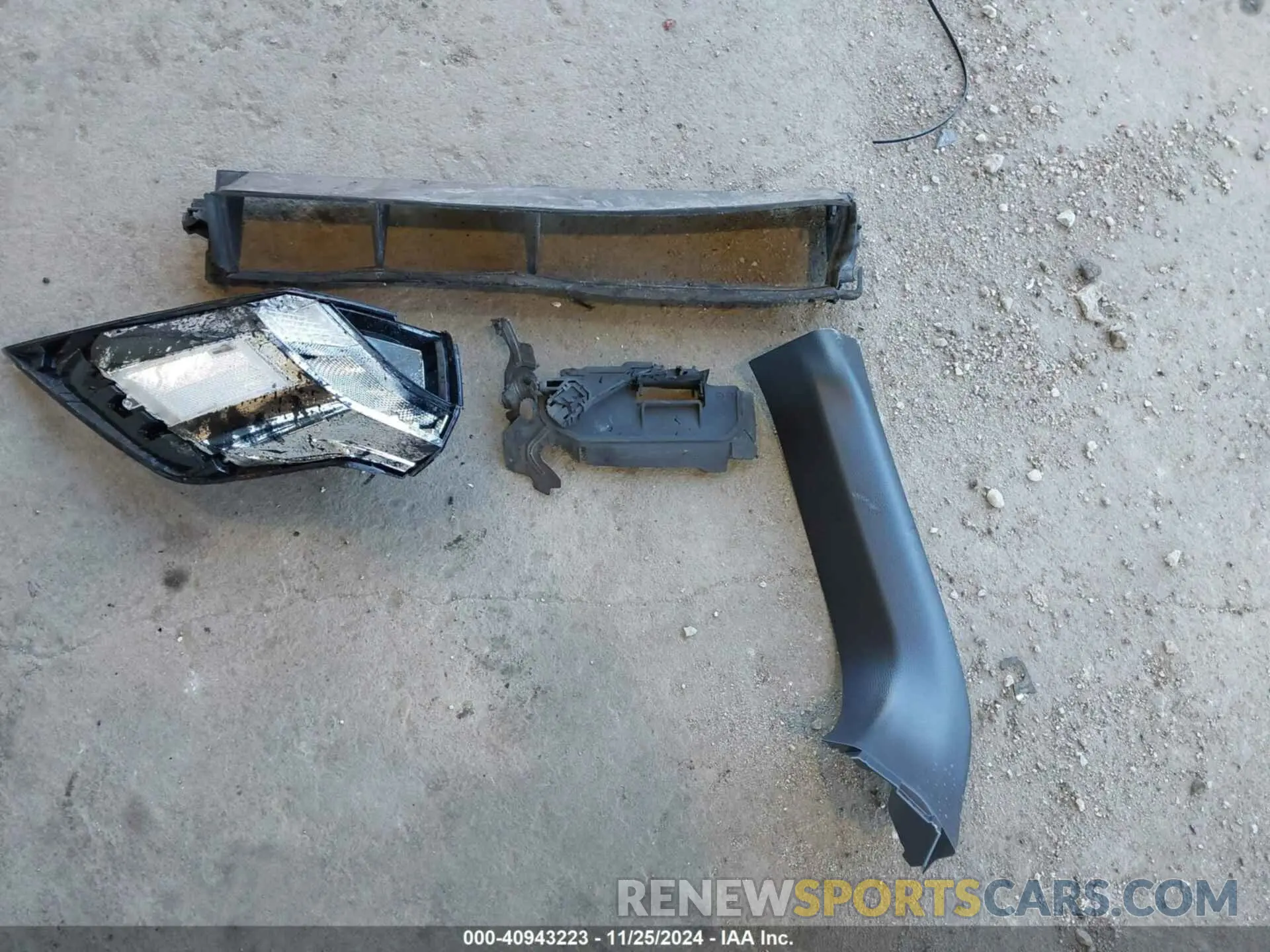12 Фотография поврежденного автомобиля JTMAB3FV1PD127247 TOYOTA RAV4 PRIME 2023