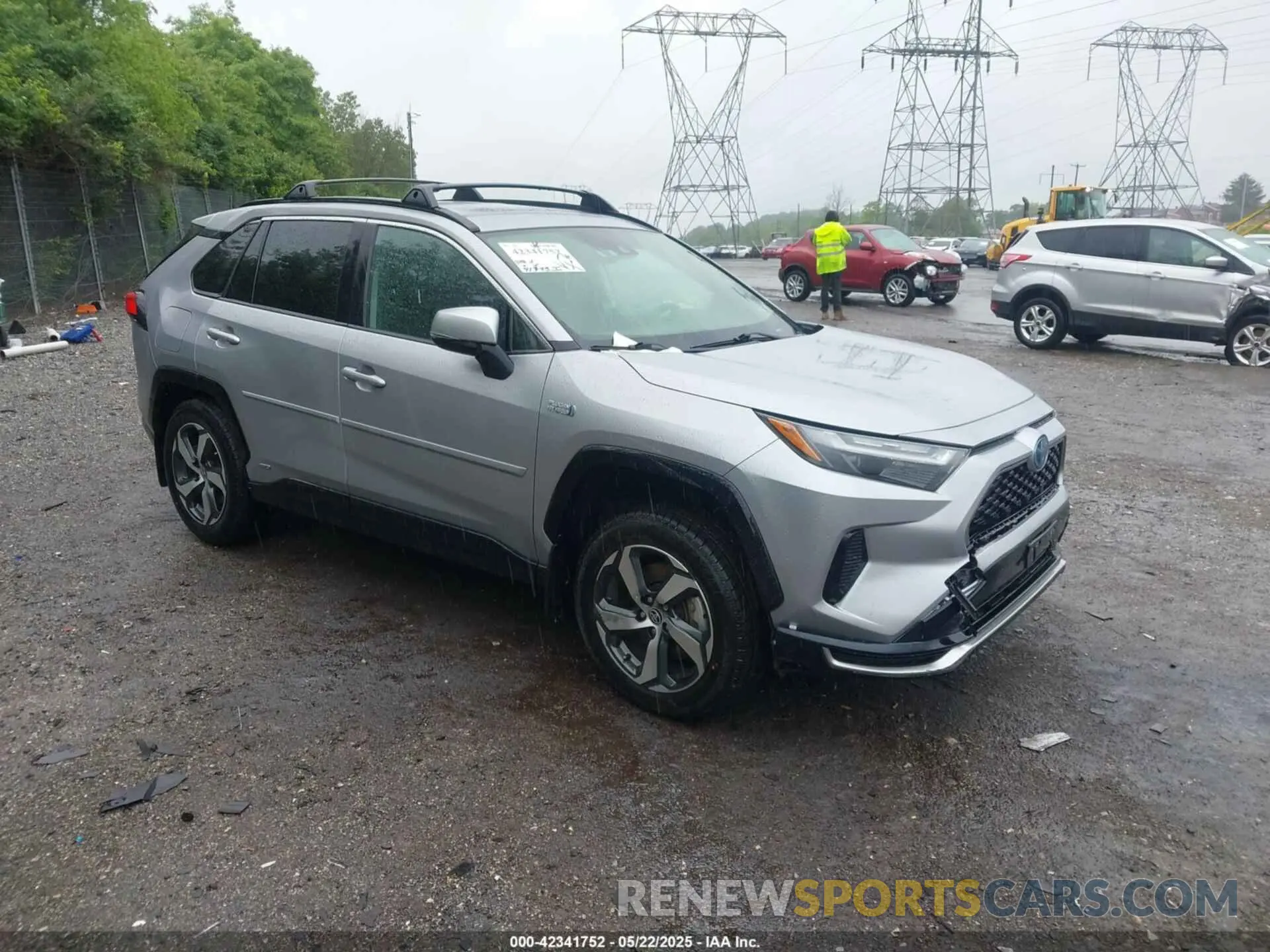 1 Photograph of a damaged car JTMAB3FV7PD116785 TOYOTA RAV4 PRIME 2023