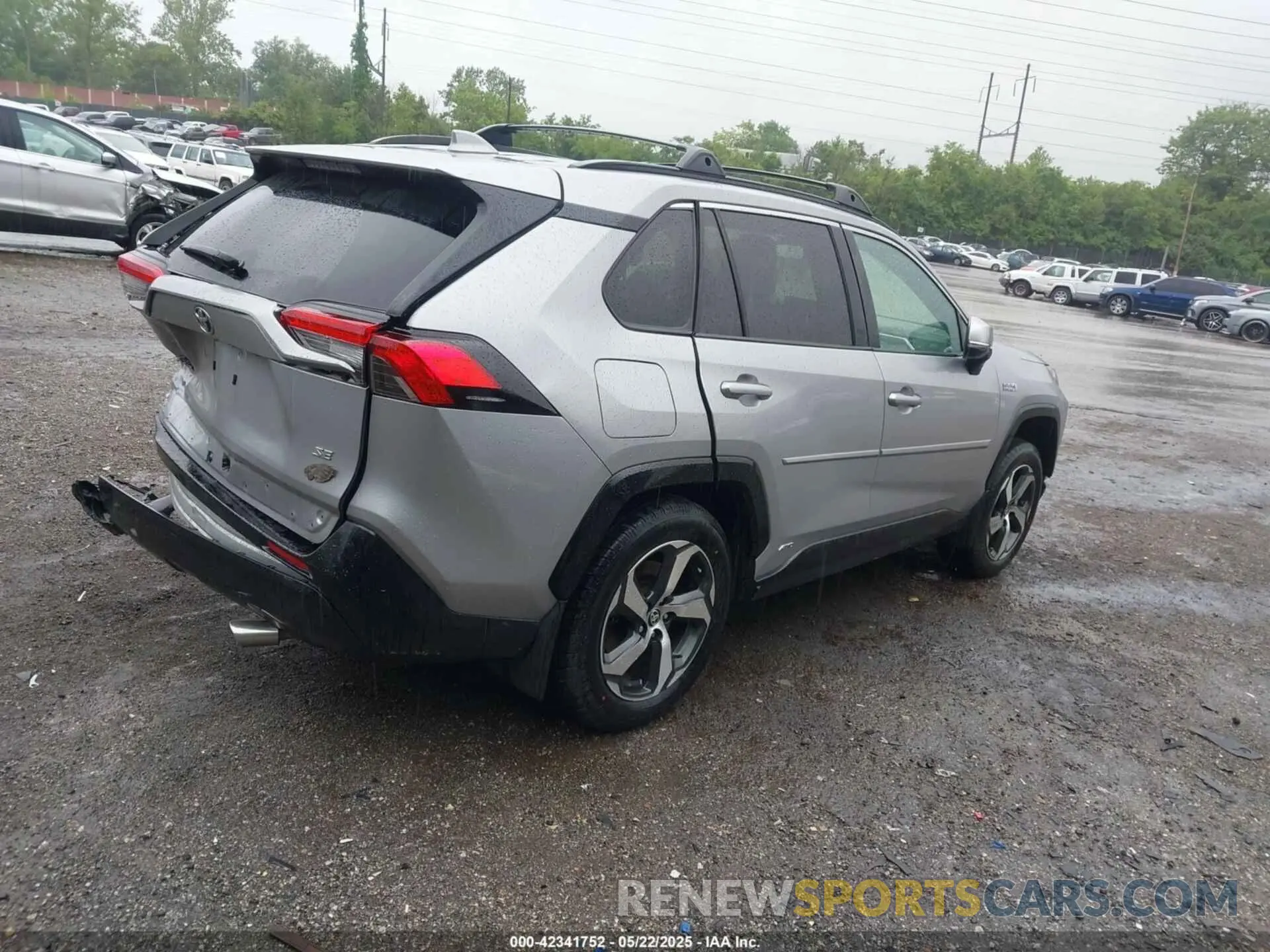 4 Photograph of a damaged car JTMAB3FV7PD116785 TOYOTA RAV4 PRIME 2023