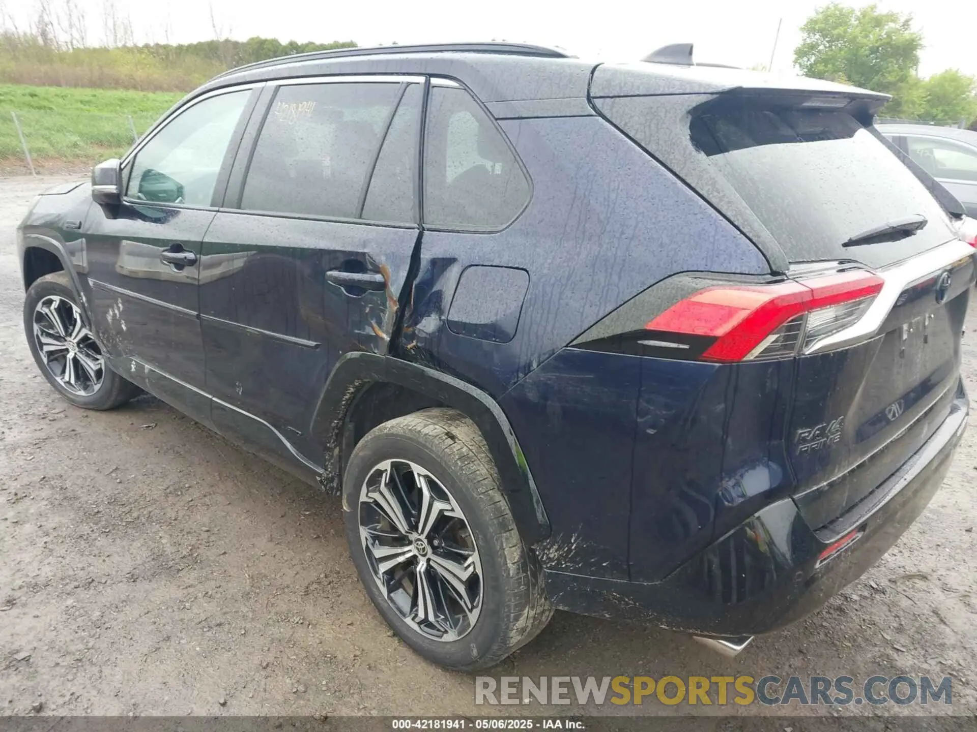3 Фотография поврежденного автомобиля JTMFB3FV7PD155995 TOYOTA RAV4 PRIME 2023