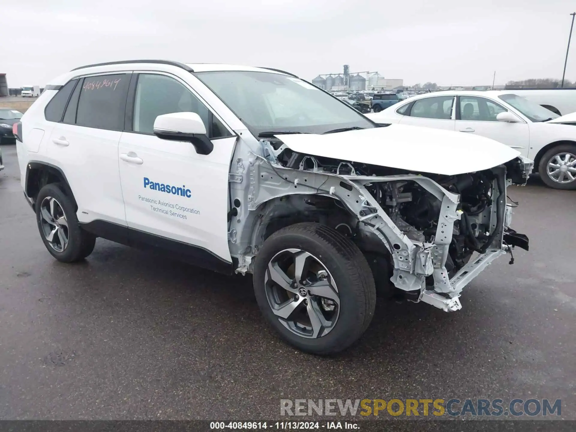 1 Photograph of a damaged car JTMAB3FV7RD172650 TOYOTA RAV4 PRIME 2024