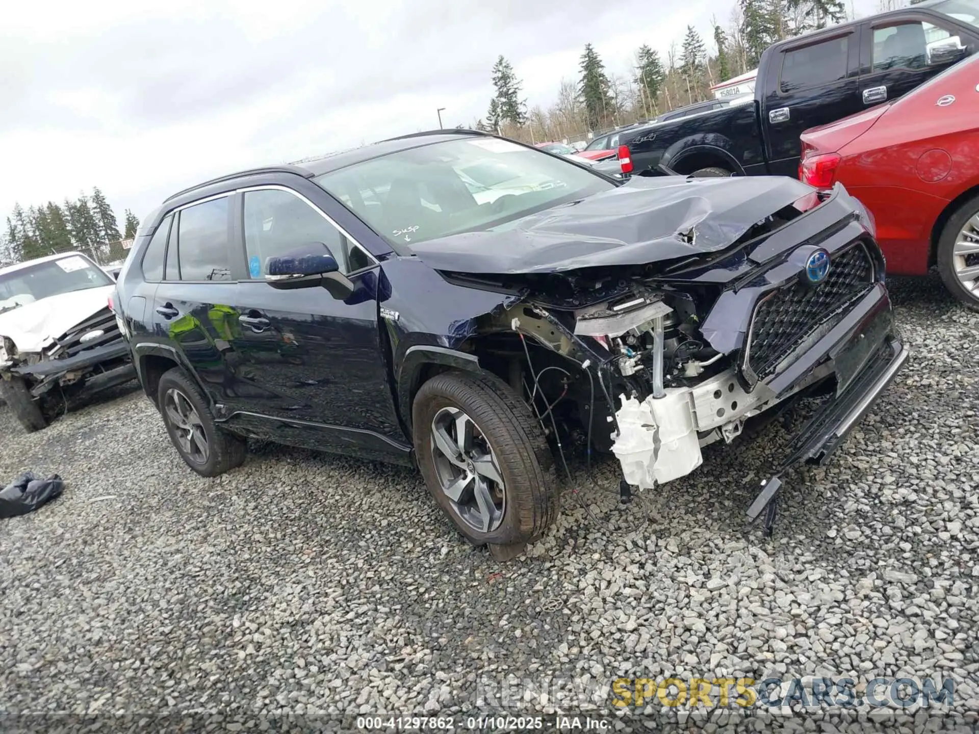 1 Фотография поврежденного автомобиля JTMAB3FV7RD177959 TOYOTA RAV4 PRIME 2024