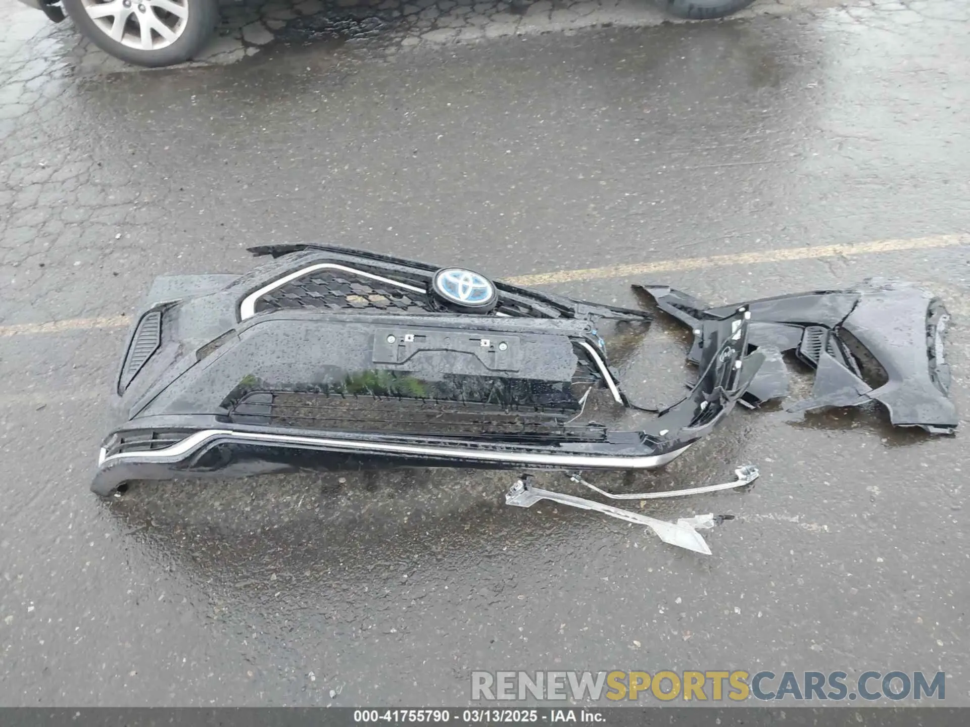 18 Photograph of a damaged car JTMAB3FV8RD218941 TOYOTA RAV4 PRIME 2024