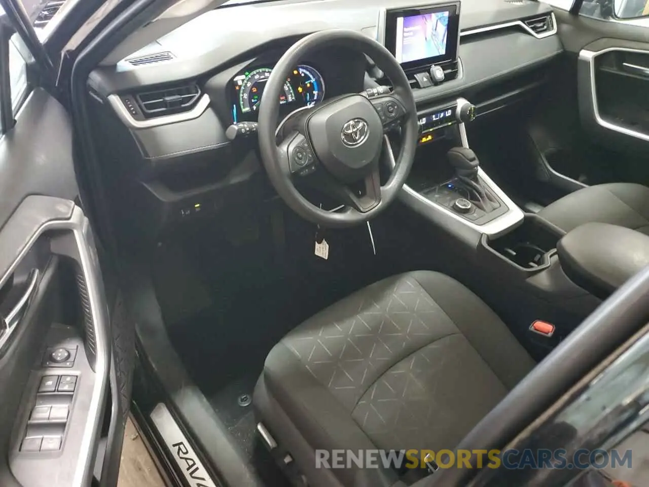 8 Фотография поврежденного автомобиля 2T3UWRFV4RW201948 TOYOTA RAV4 WOODL 2024