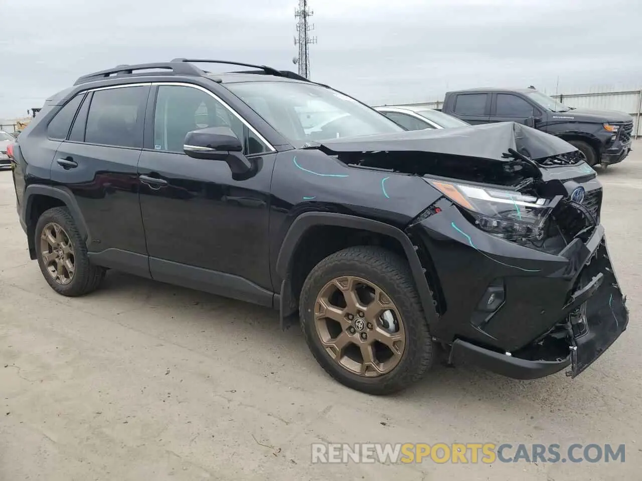 4 Photograph of a damaged car 2T3UWRFV9RW188226 TOYOTA RAV4 WOODL 2024