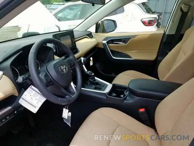 6 Photograph of a damaged car JTMP1RFV8KD004165 TOYOTA RAV4 XLE 2019