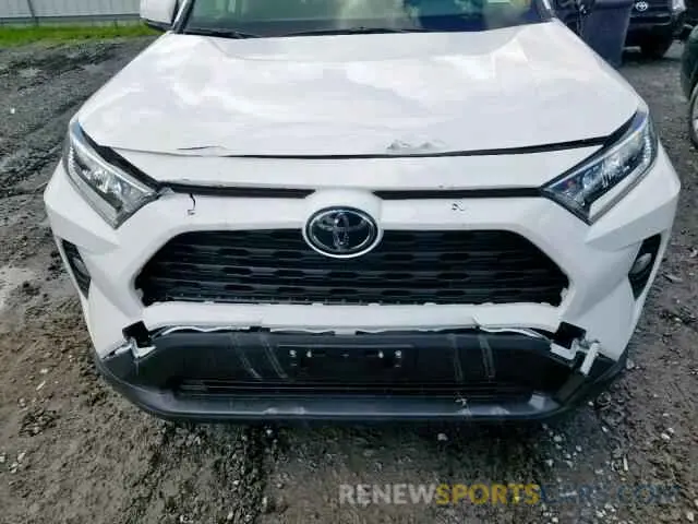 7 Photograph of a damaged car JTMP1RFV8KJ015488 TOYOTA RAV4 XLE 2019