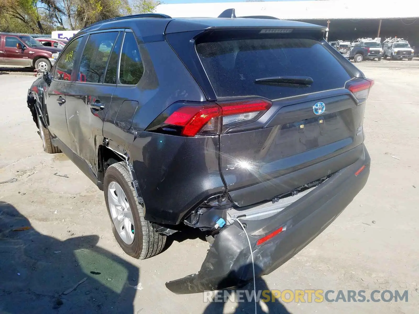 3 Photograph of a damaged car JTMRWRFV6KD012646 TOYOTA RAV4 XLE 2019
