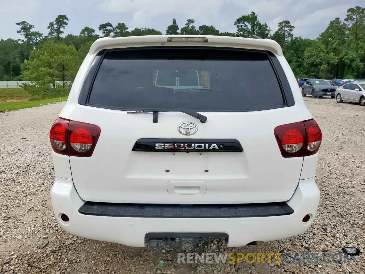6 Photograph of a damaged car 5TDBY5G12KS166534 TOYOTA SEQUOIA 2019