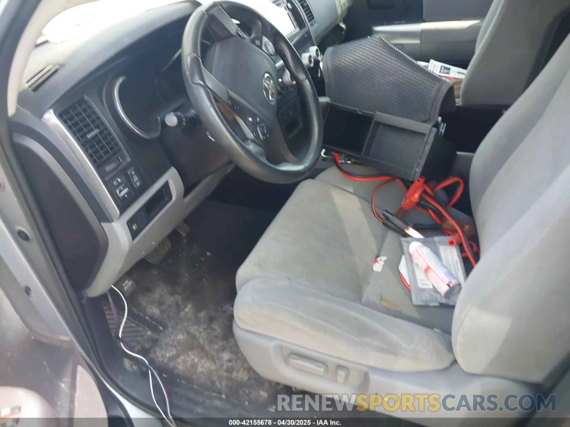 11 Photograph of a damaged car 5TDBY5G12KS173211 TOYOTA SEQUOIA 2019