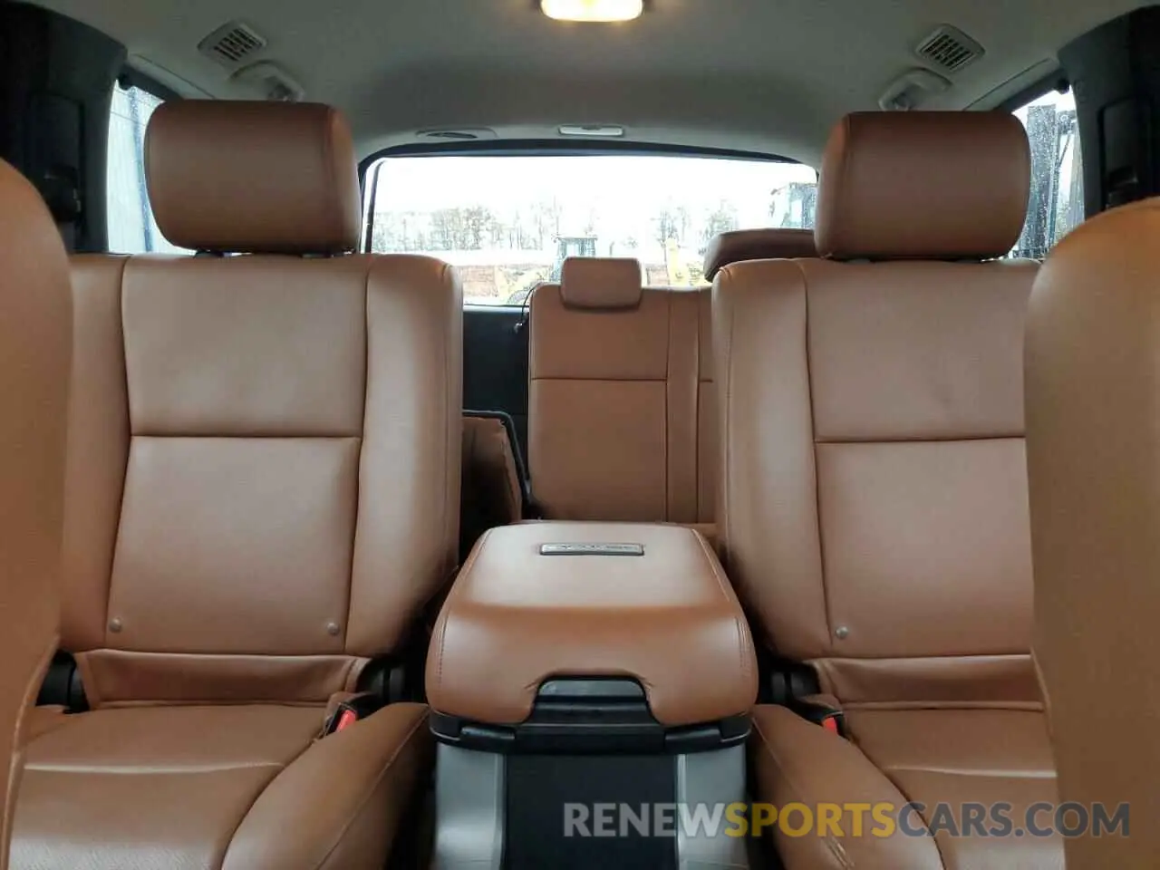 10 Фотография поврежденного автомобиля 5TDDY5G11KS168154 TOYOTA SEQUOIA 2019
