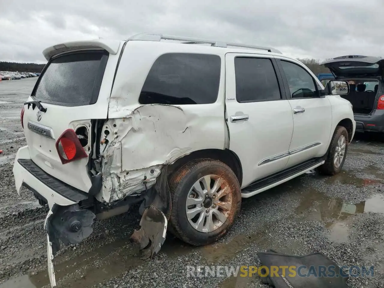 3 Фотография поврежденного автомобиля 5TDDY5G11KS168154 TOYOTA SEQUOIA 2019