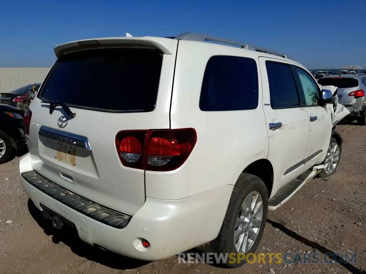4 Фотография поврежденного автомобиля 5TDDY5G14KS167600 TOYOTA SEQUOIA 2019