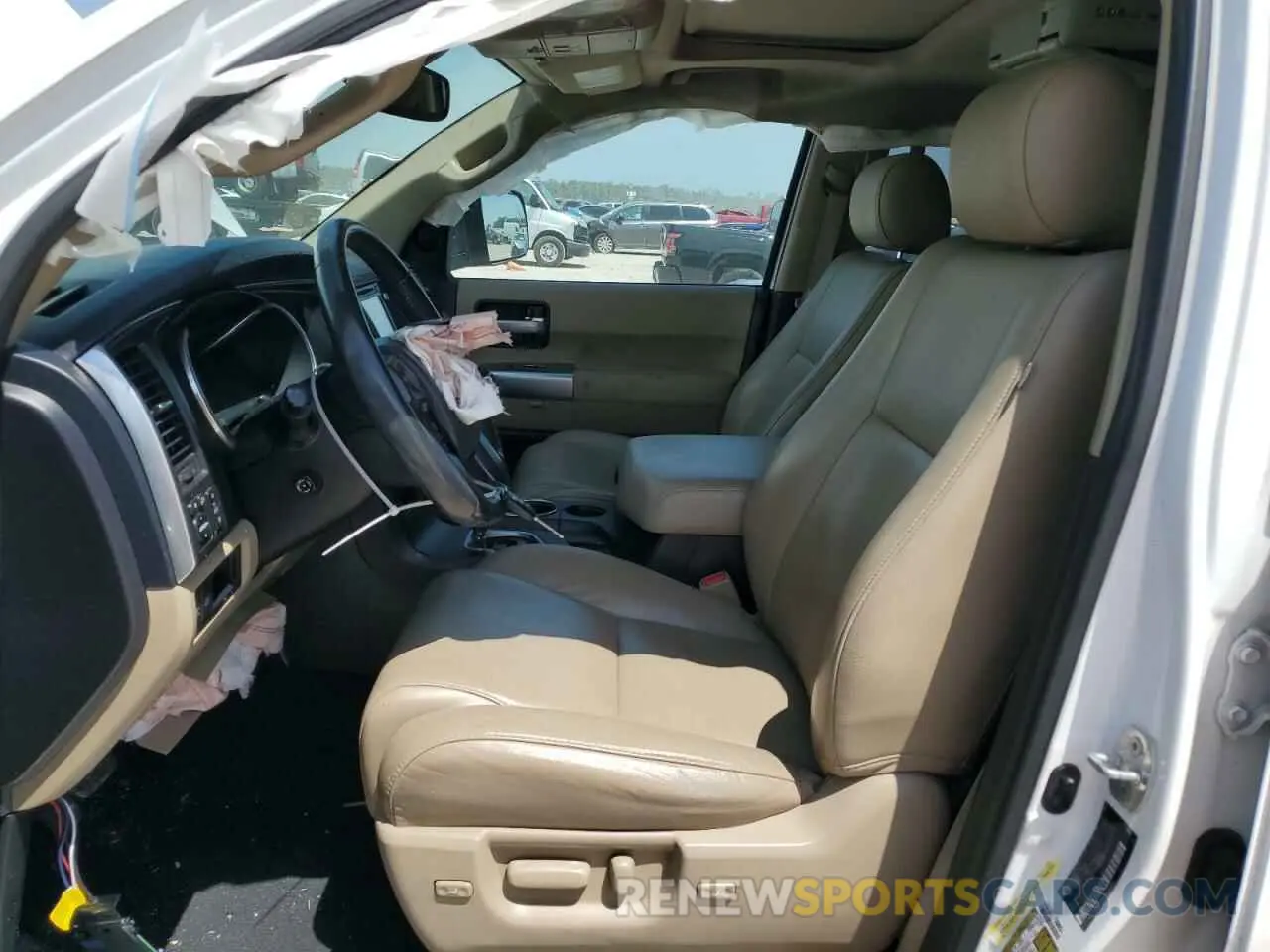 7 Photograph of a damaged car 5TDKY5G12KS072346 TOYOTA SEQUOIA 2019