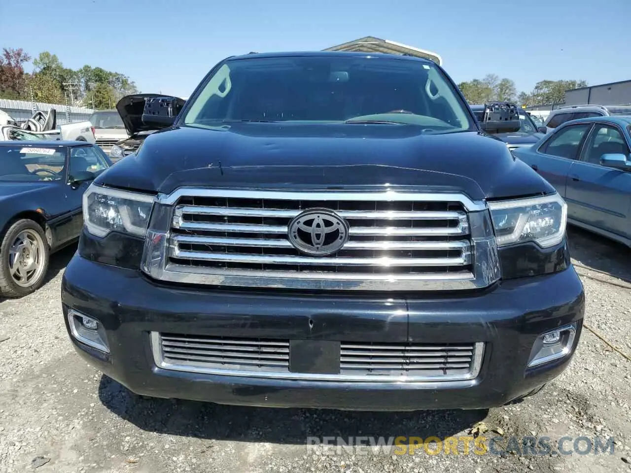 5 Photograph of a damaged car 5TDYY5G12KS073586 TOYOTA SEQUOIA 2019