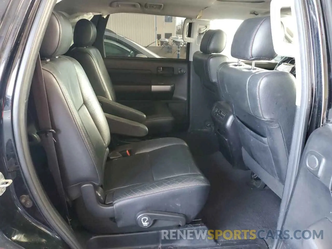 10 Фотография поврежденного автомобиля 5TDBY5G12LS176823 TOYOTA SEQUOIA 2020