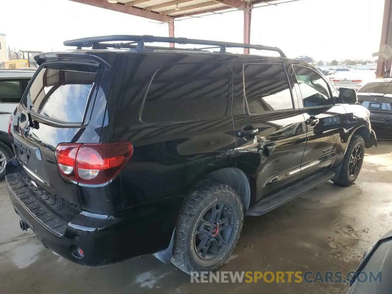 3 Фотография поврежденного автомобиля 5TDBY5G12LS176823 TOYOTA SEQUOIA 2020