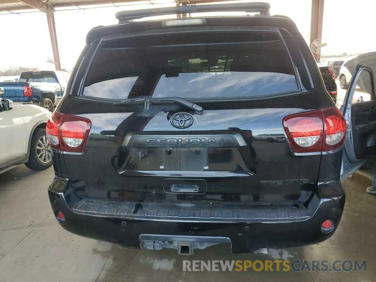 6 Фотография поврежденного автомобиля 5TDBY5G12LS176823 TOYOTA SEQUOIA 2020