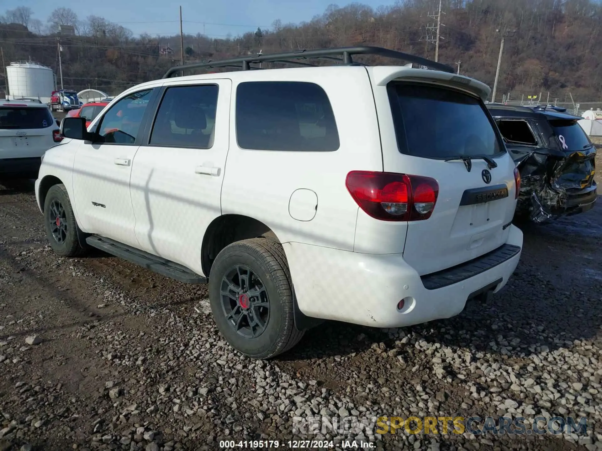 3 Фотография поврежденного автомобиля 5TDBY5G13LS178404 TOYOTA SEQUOIA 2020