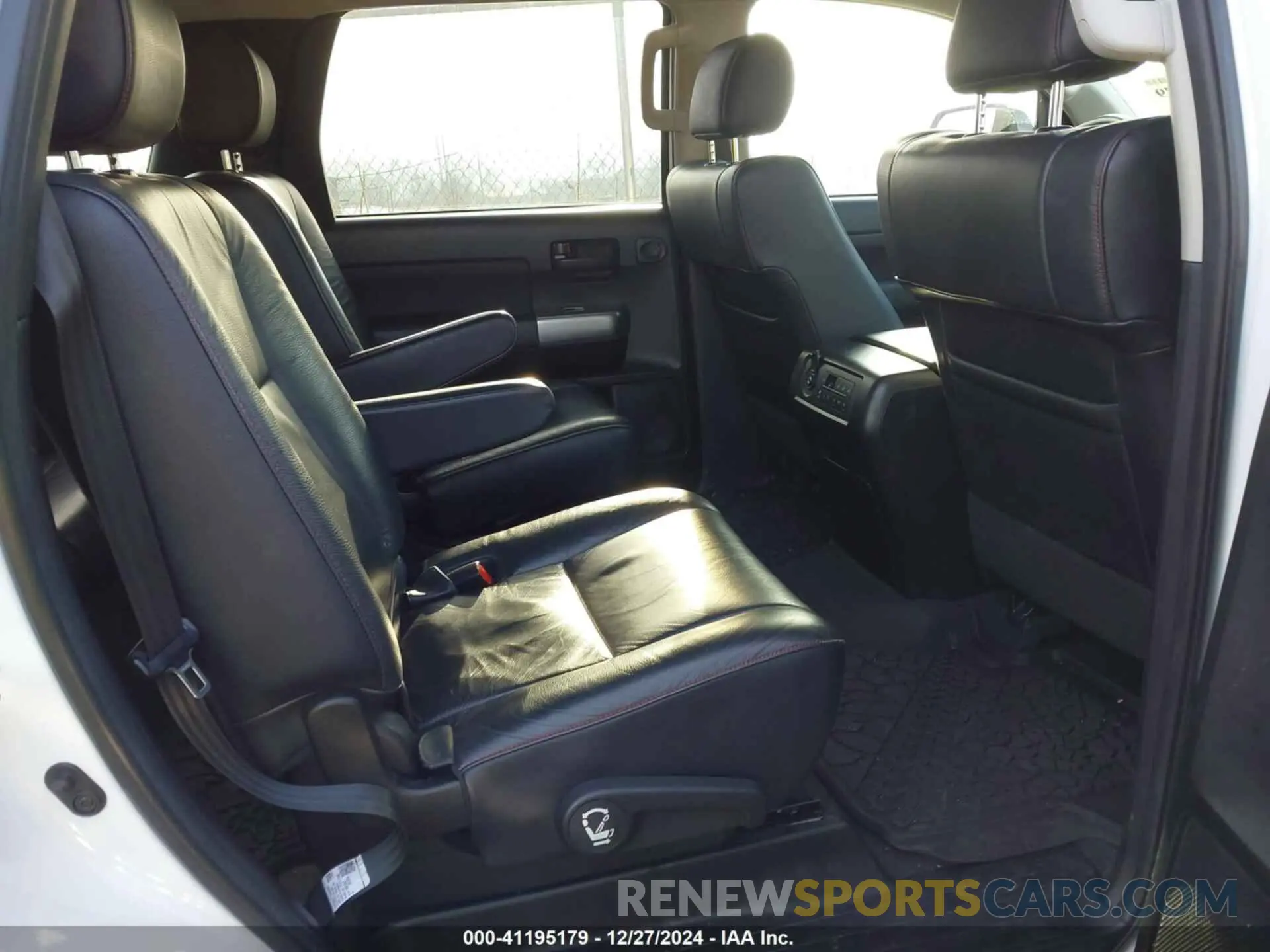 8 Фотография поврежденного автомобиля 5TDBY5G13LS178404 TOYOTA SEQUOIA 2020